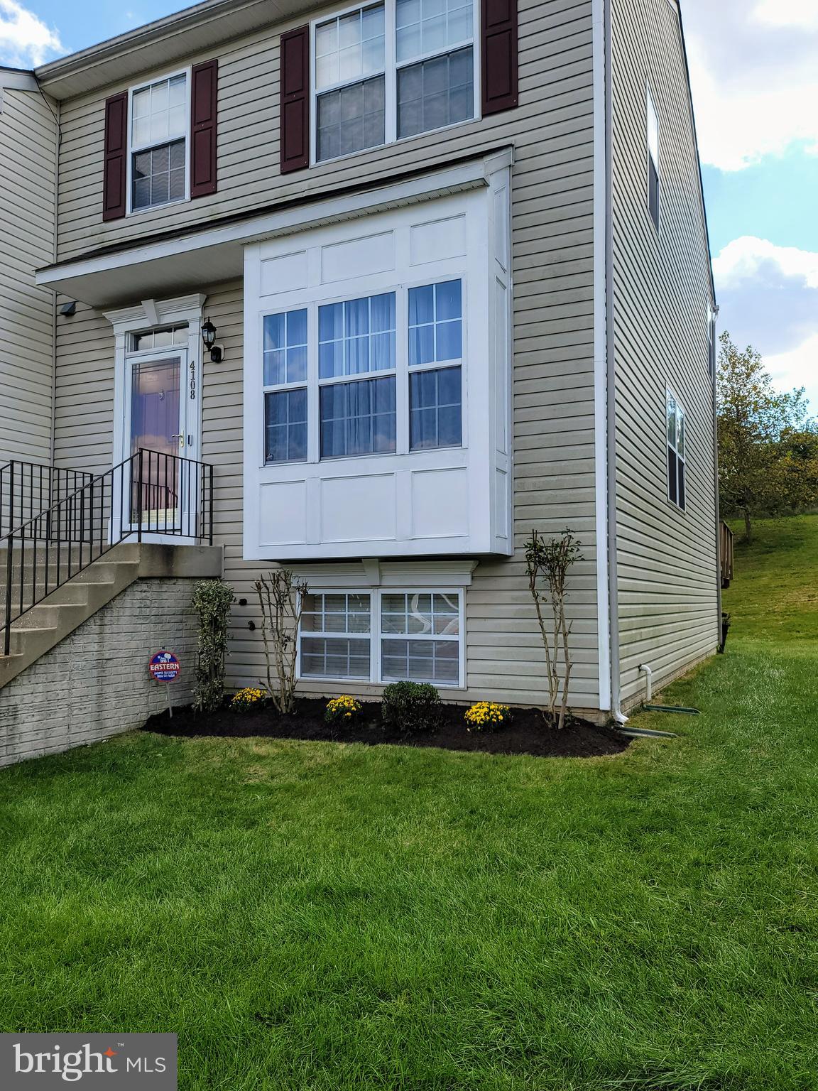 VISTA GARDENS - Residential