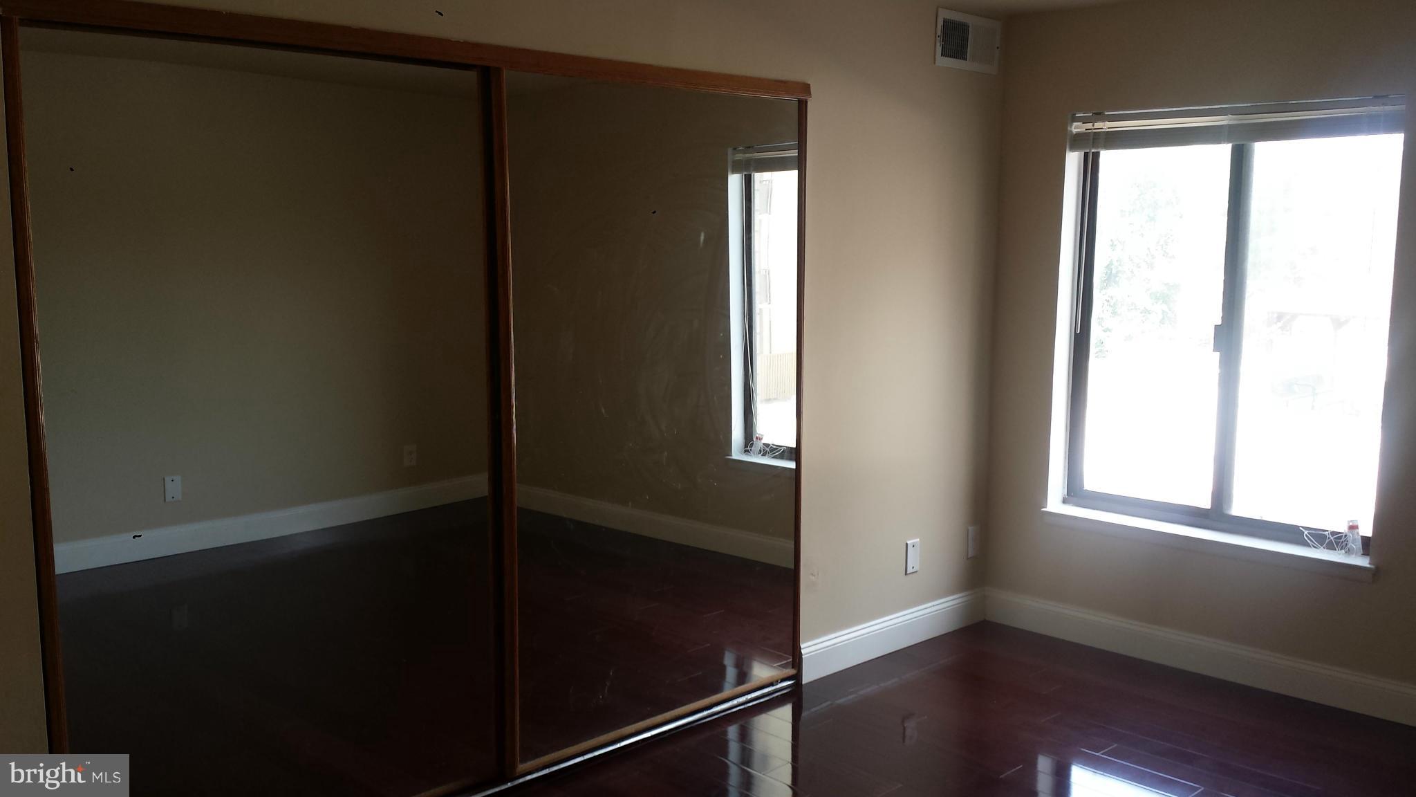 WOODLAKE TOWERS - Residential