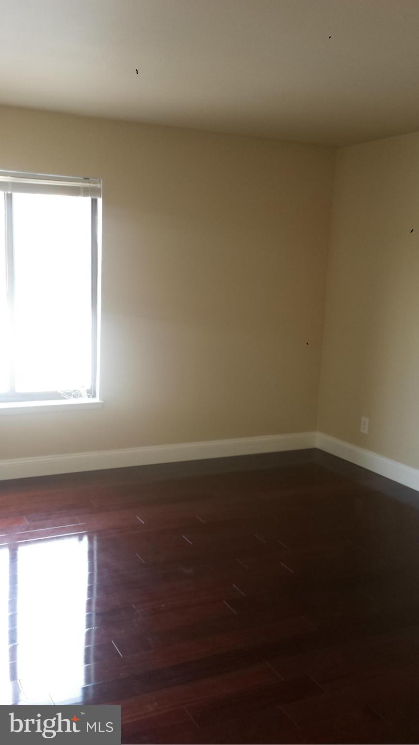 WOODLAKE TOWERS - Residential