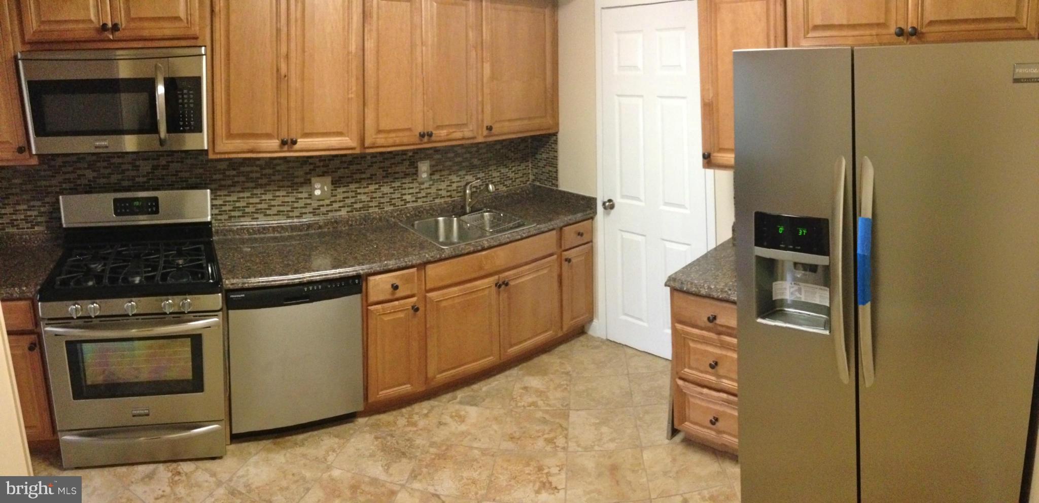 WOODLAKE TOWERS - Residential