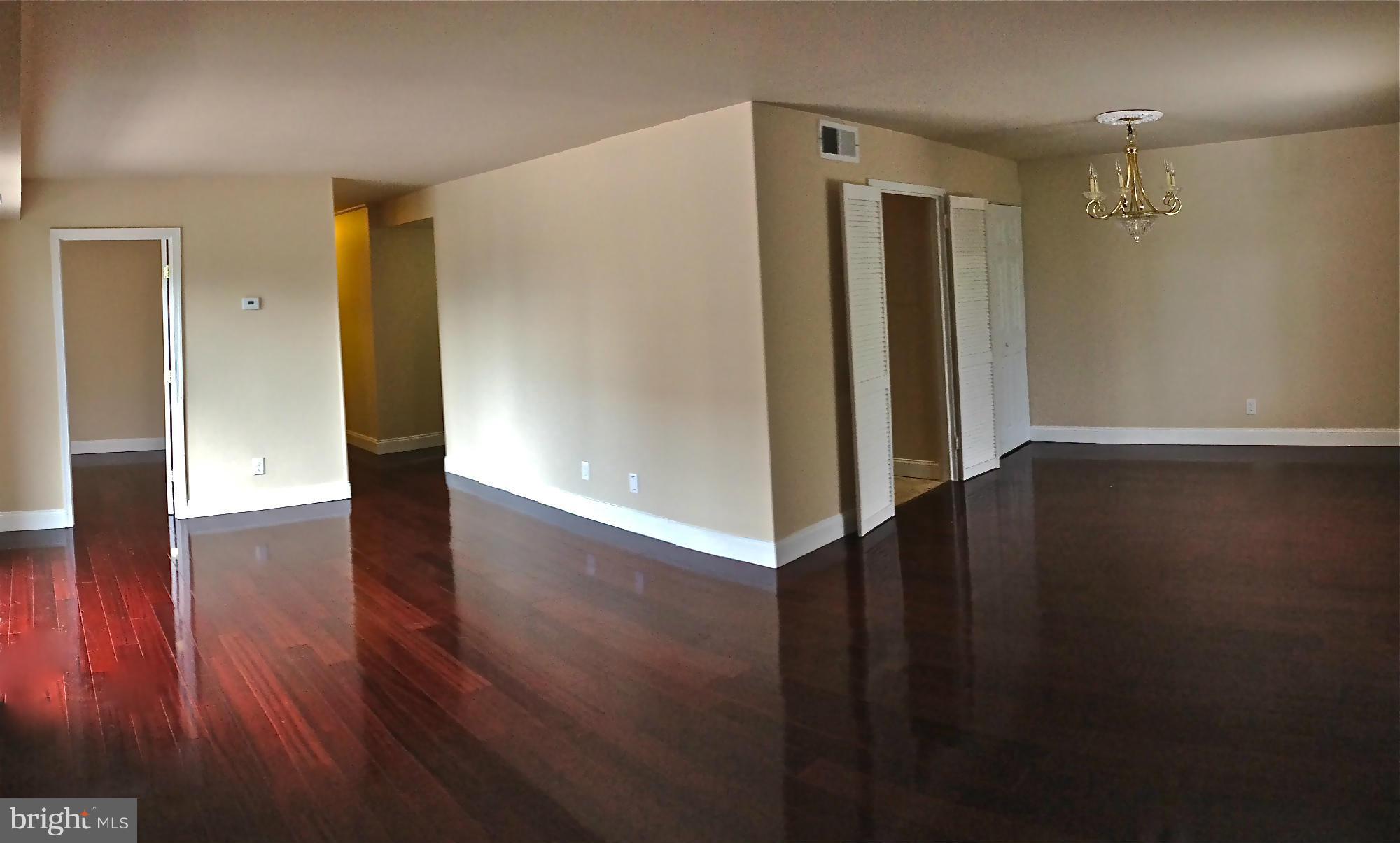 WOODLAKE TOWERS - Residential