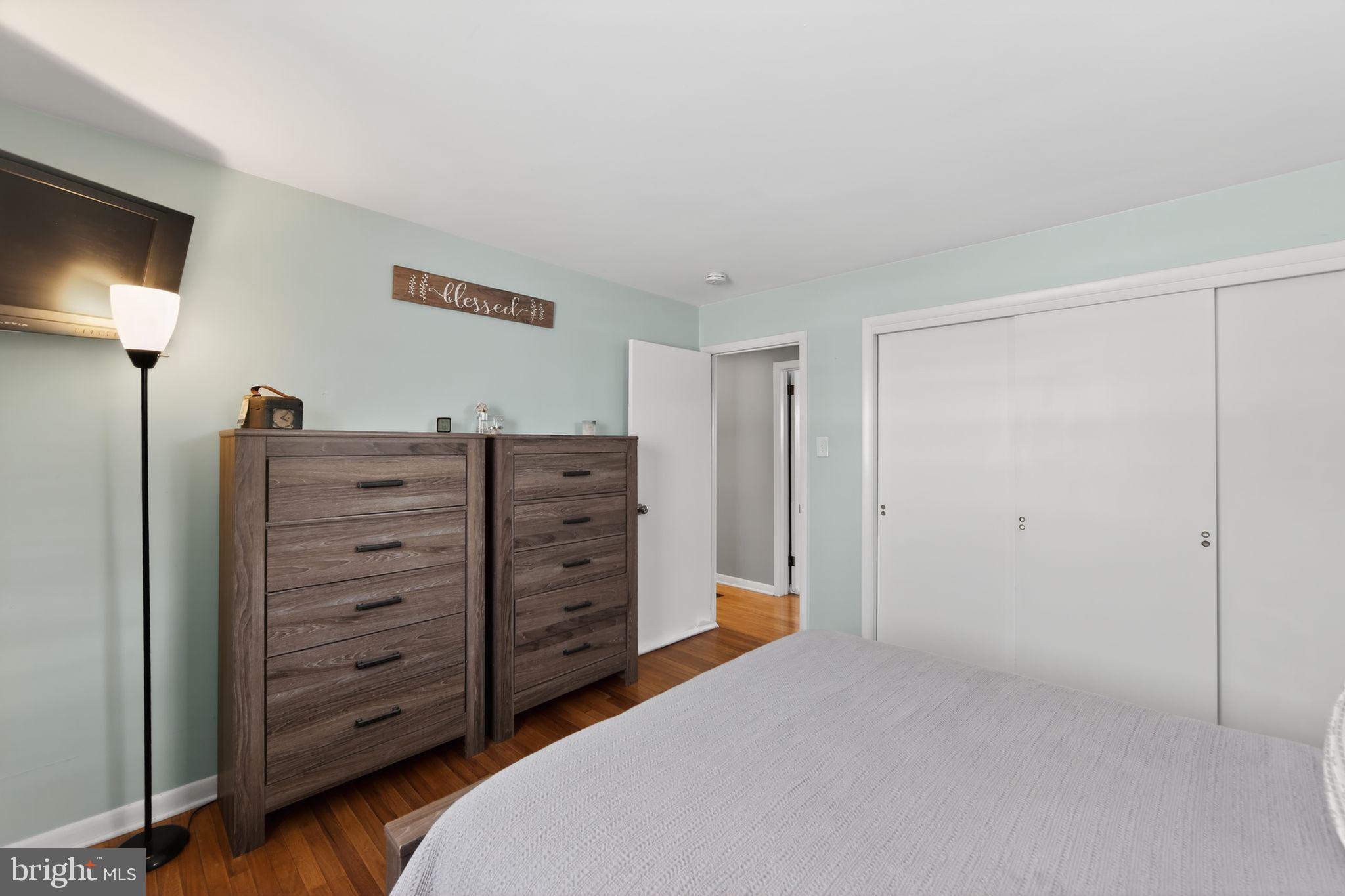 THE SUMMIT - Residential