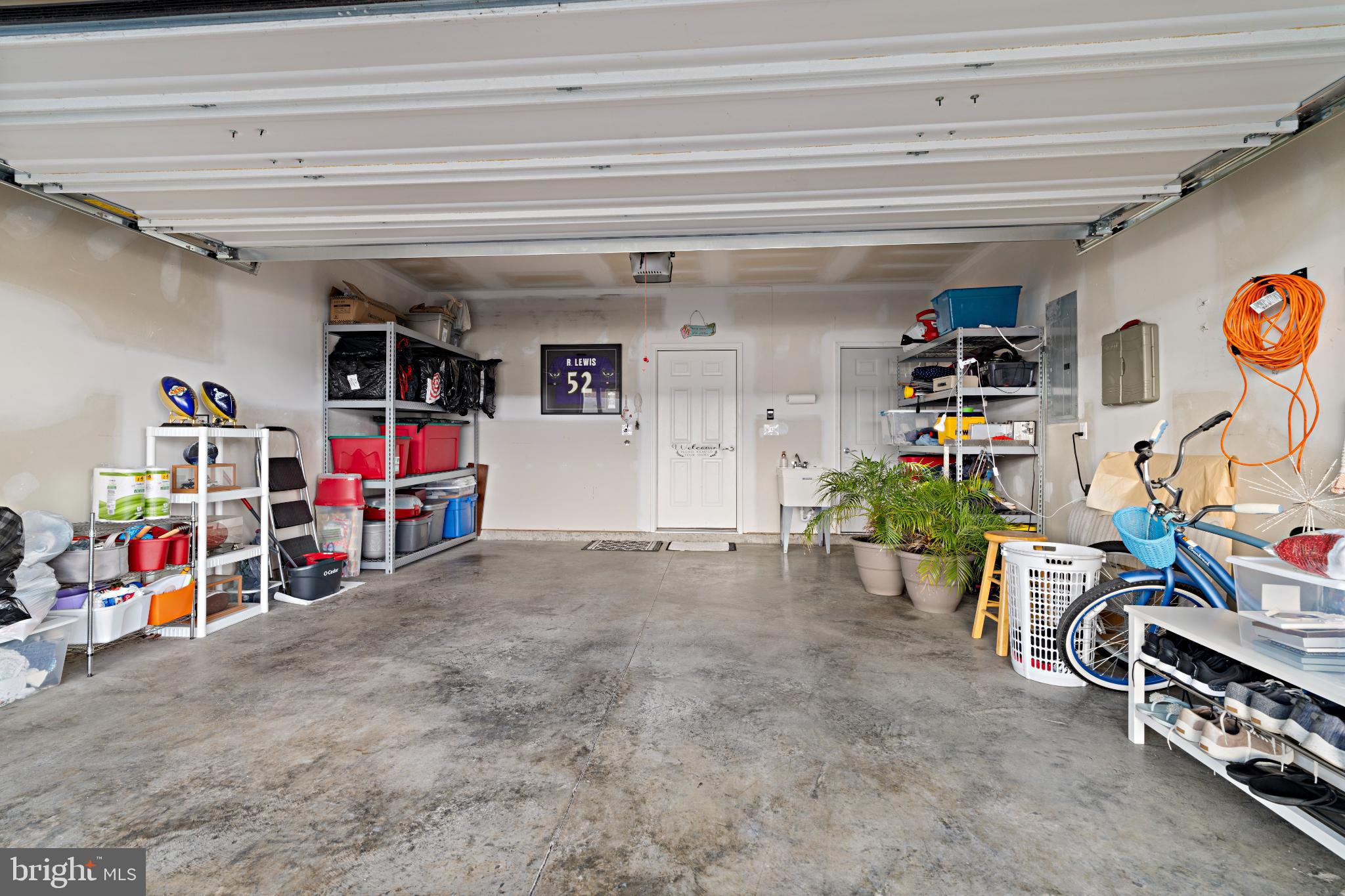 ELLENDALE - Residential