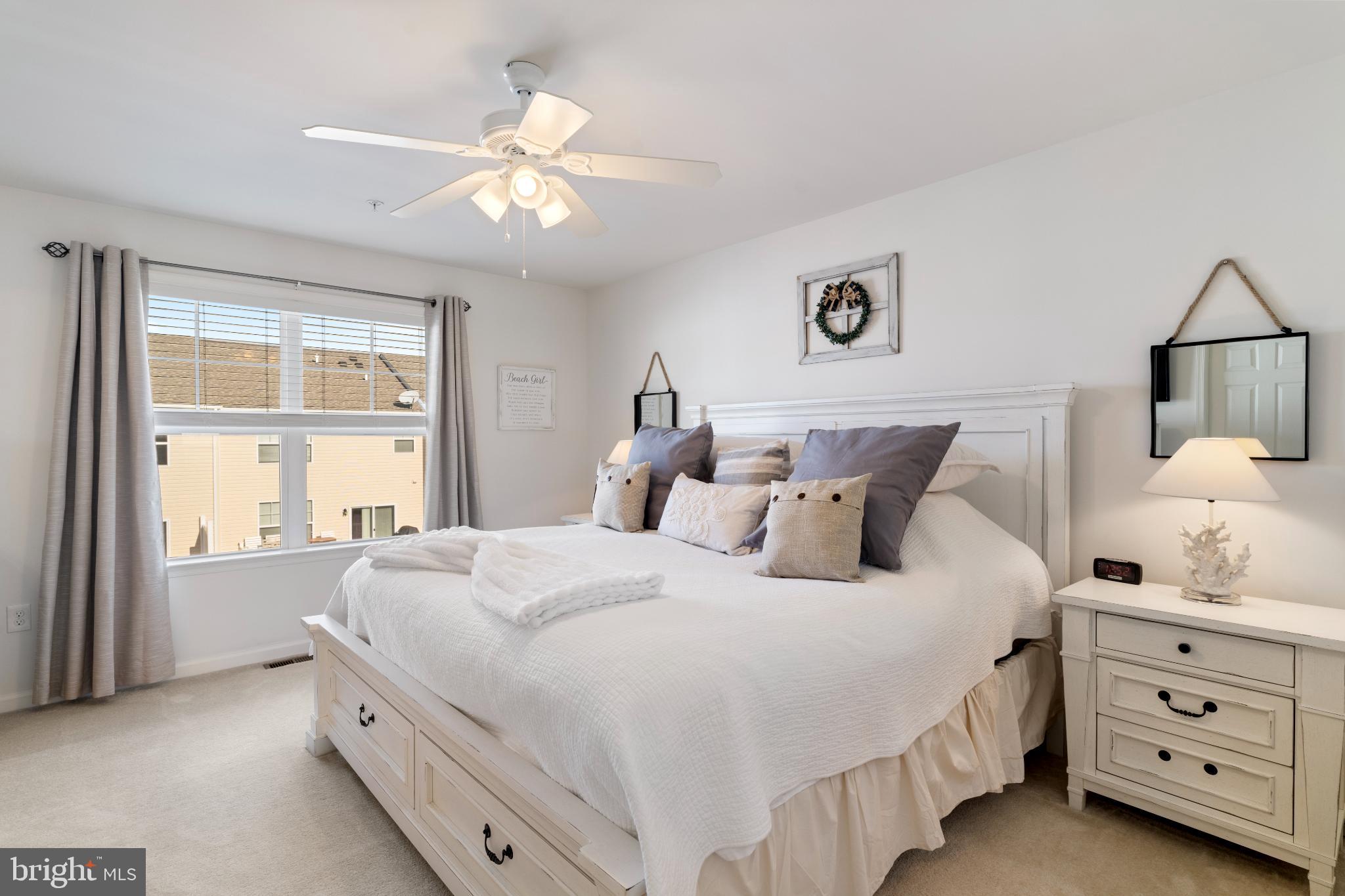 ELLENDALE - Residential