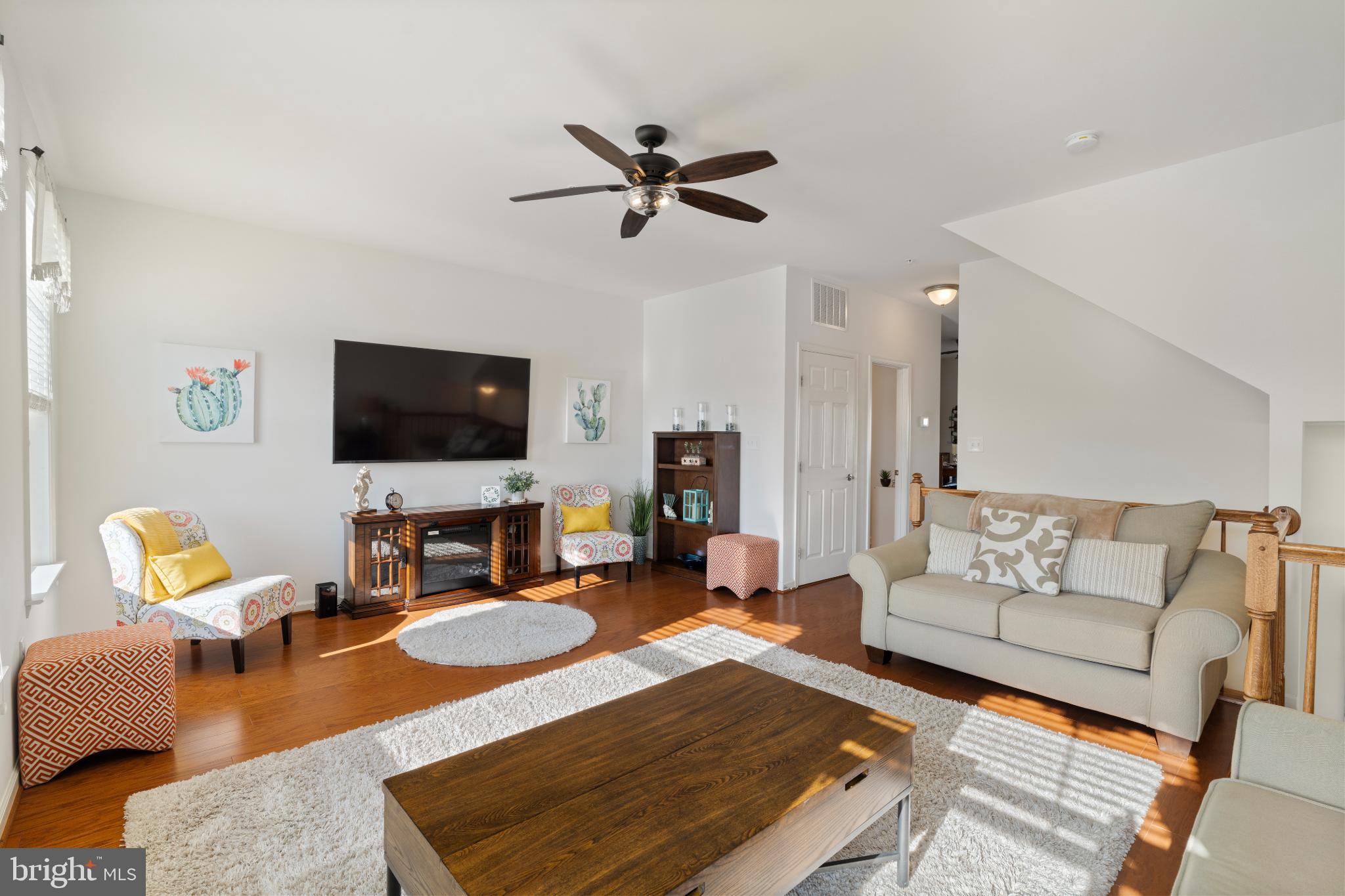 ELLENDALE - Residential