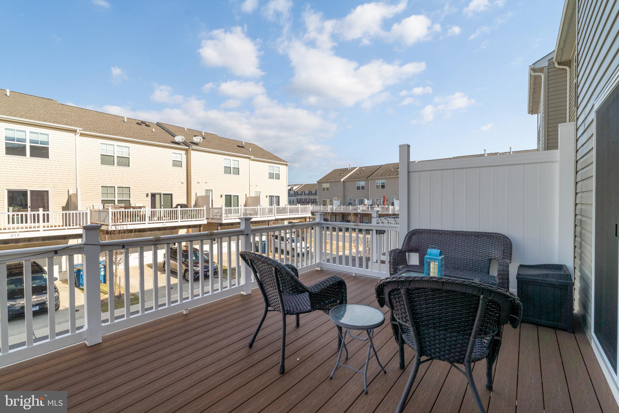 ELLENDALE - Residential