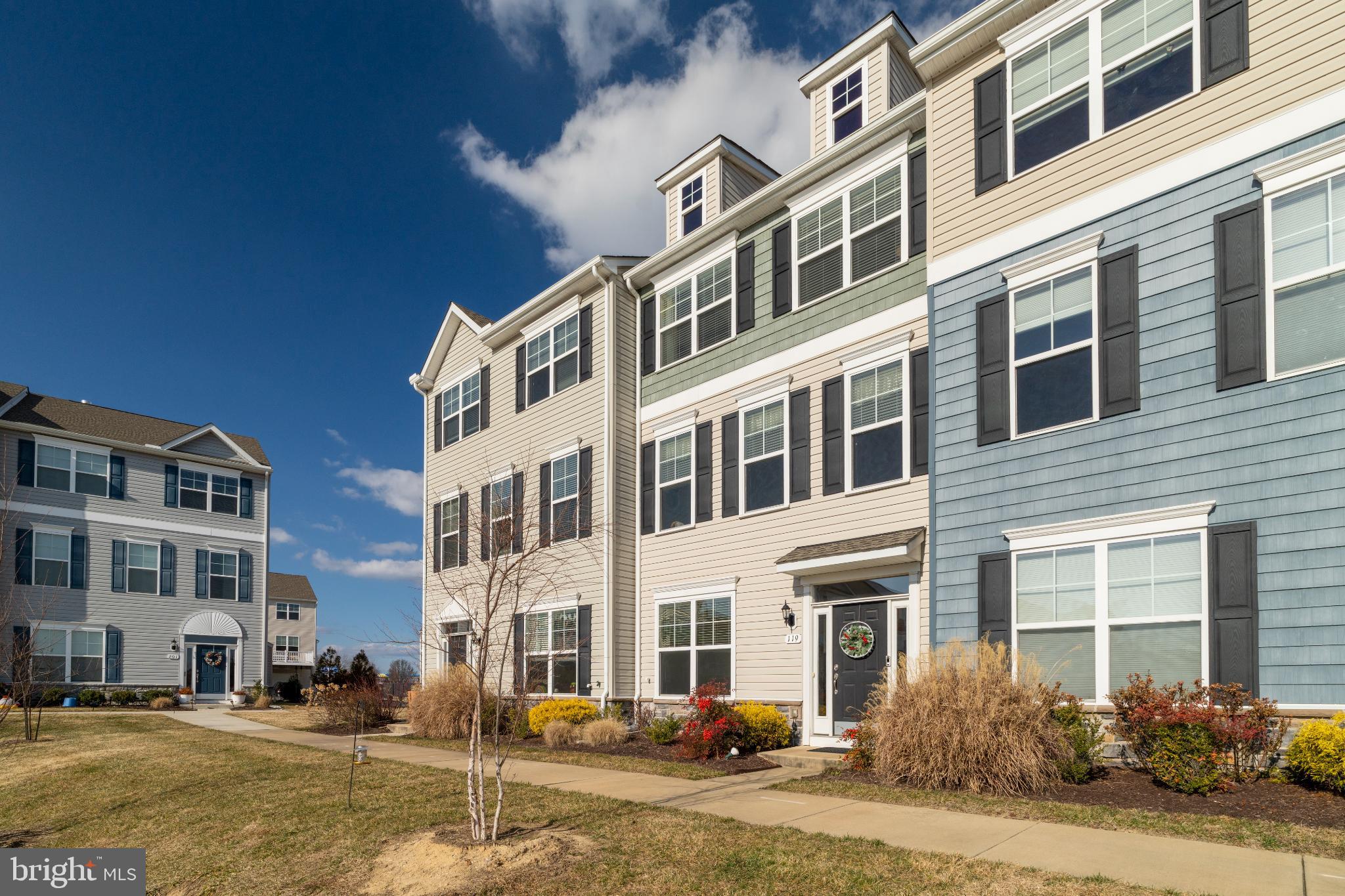 ELLENDALE - Residential