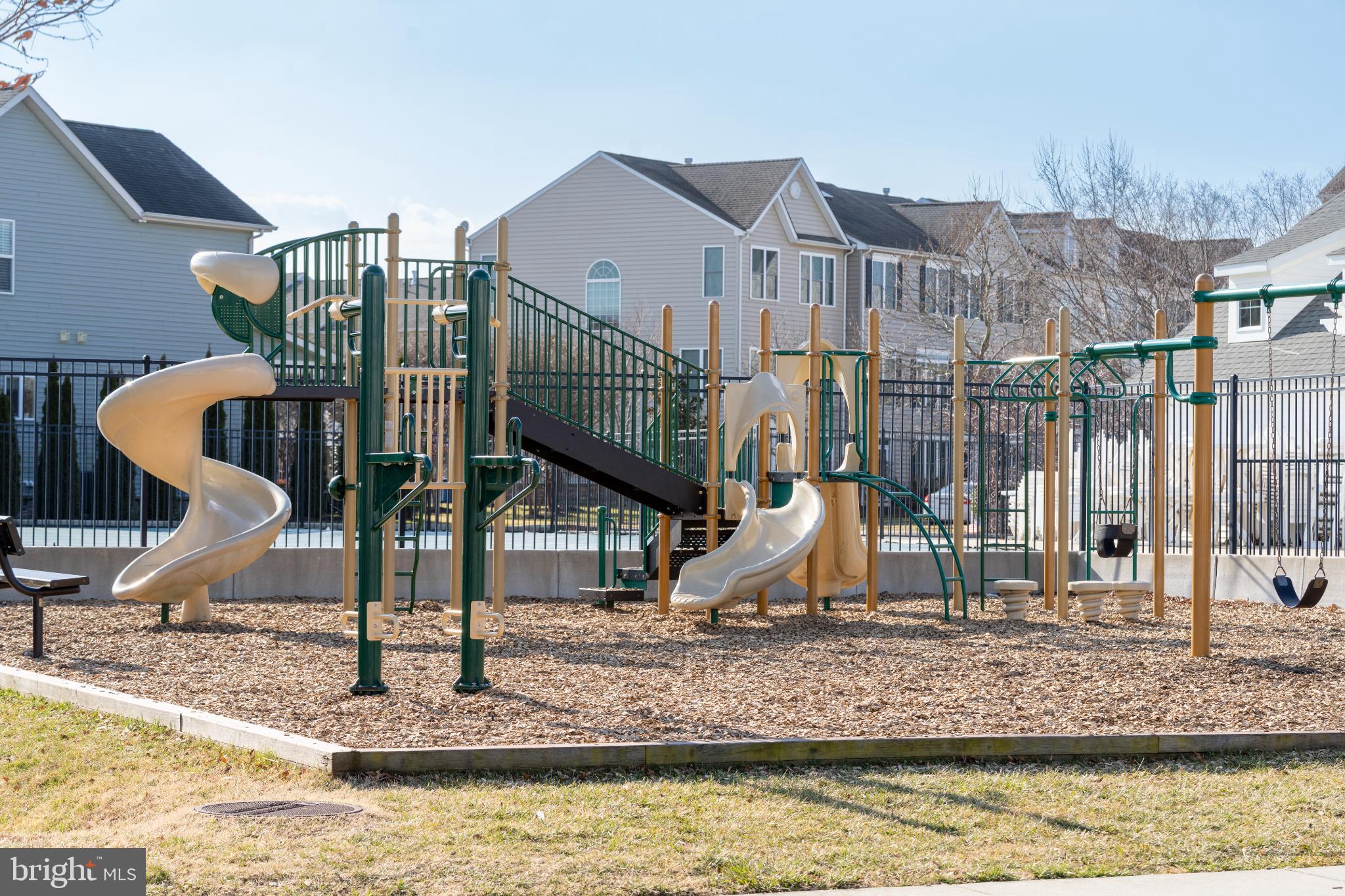 ELLENDALE - Residential