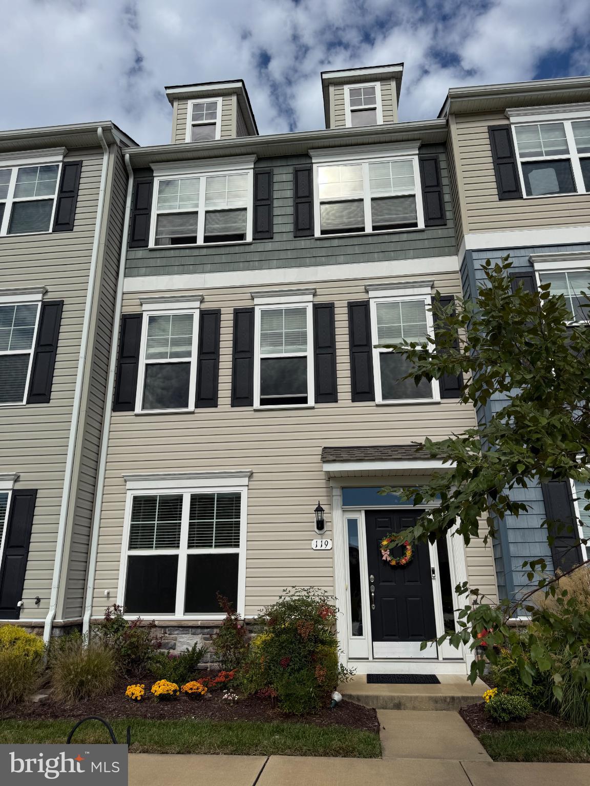 119 LIAM THOMAS LANE