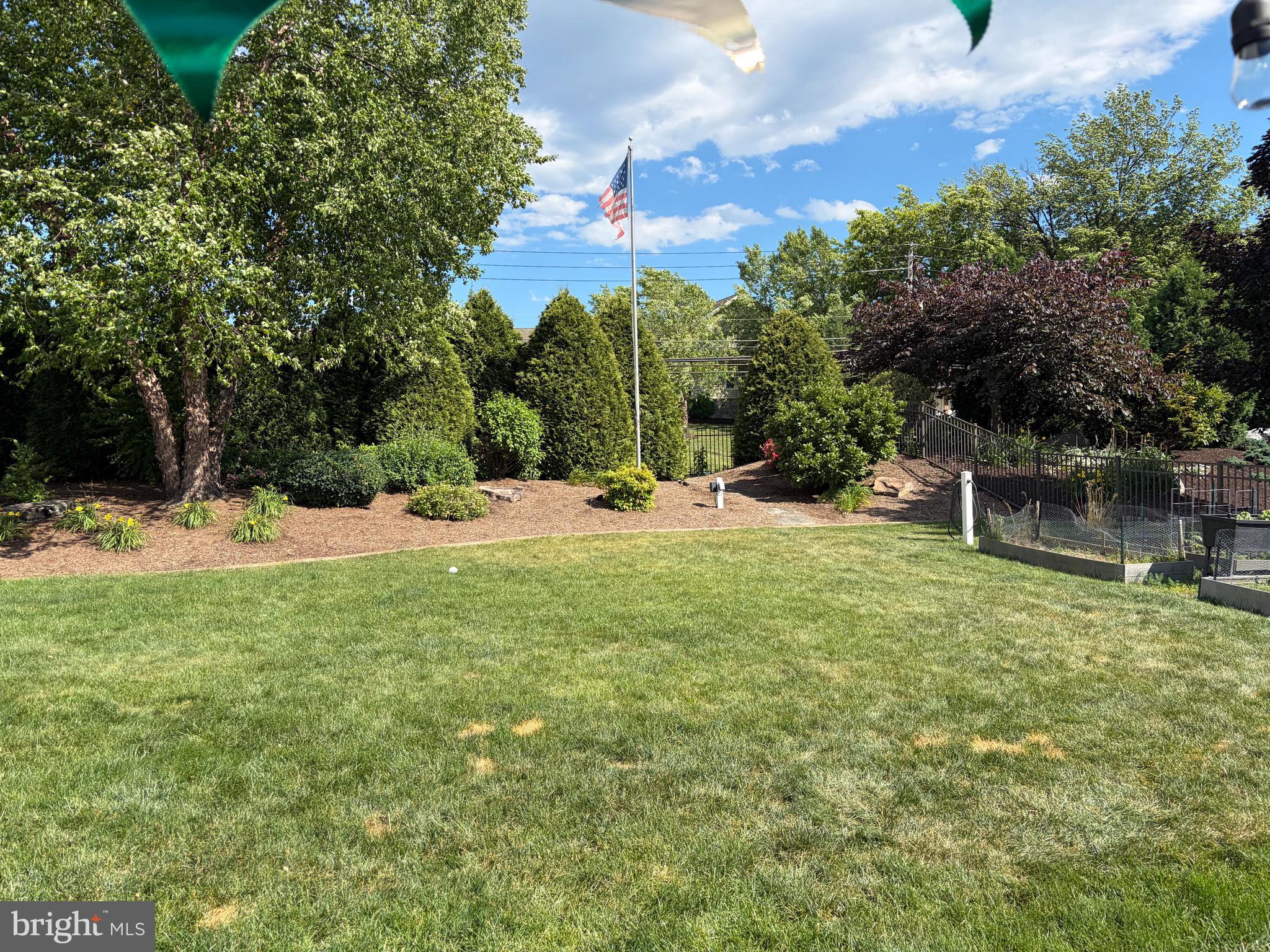 2140 CANTERBURY DR.