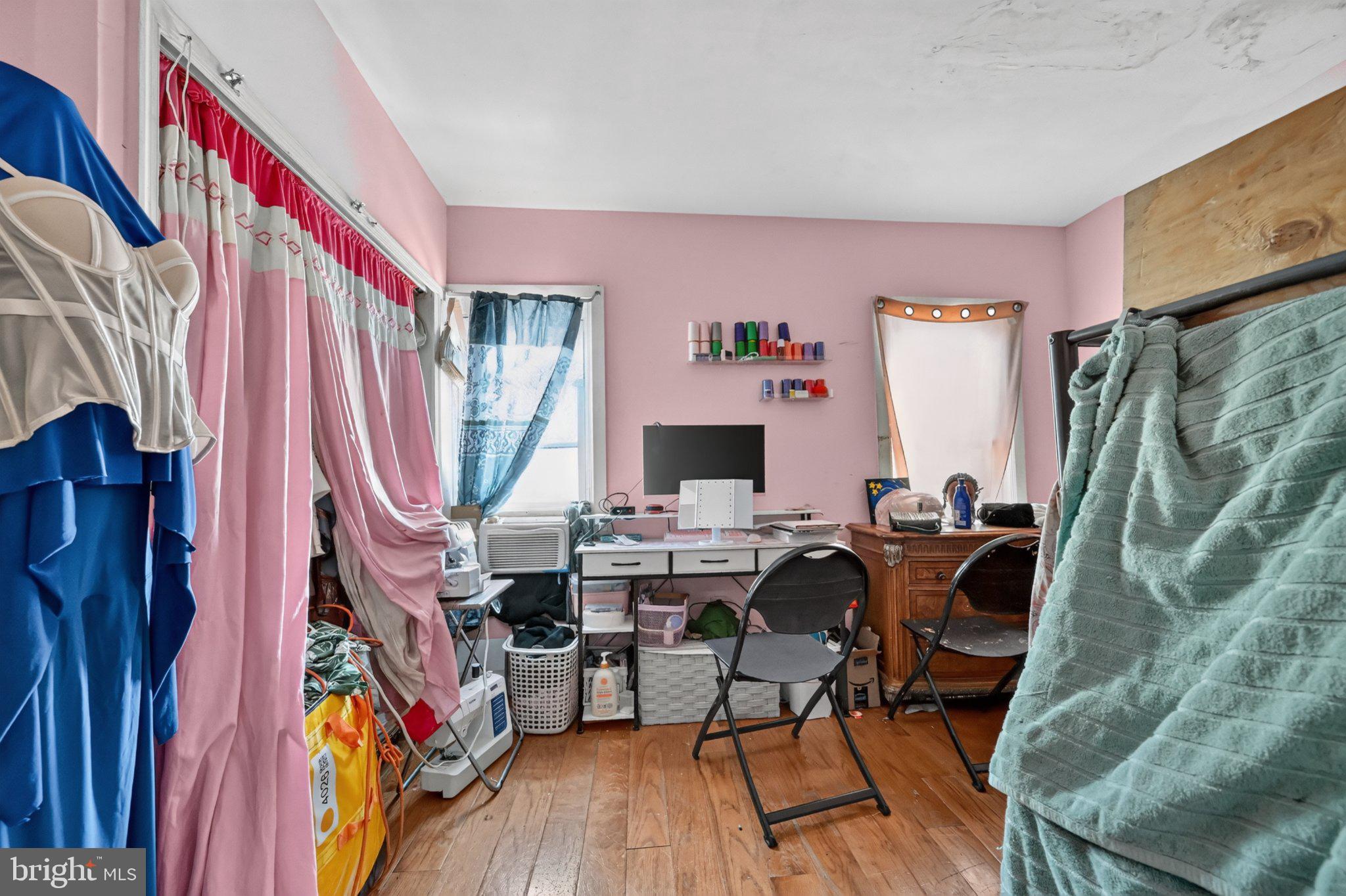 404 S 3RD STREET