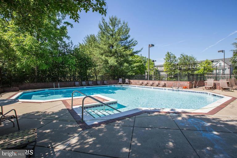 CHASE AT BETHESDA CODM - Residential Lease