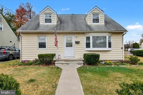 Homes For Sale - 144 N Michigan Avenue<br/> Union County, KENILWORTH, NJ 07033