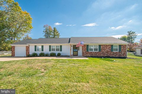 7131 NORTHAMPTON STREET WARRENTON VA 20187
