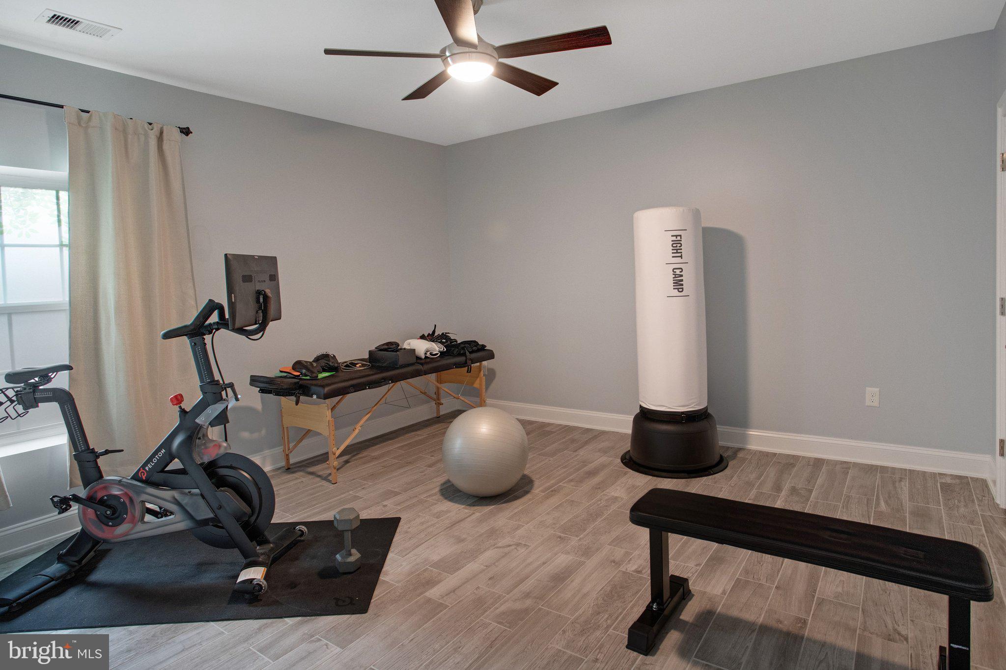 OAKLEY FARMS - Residential