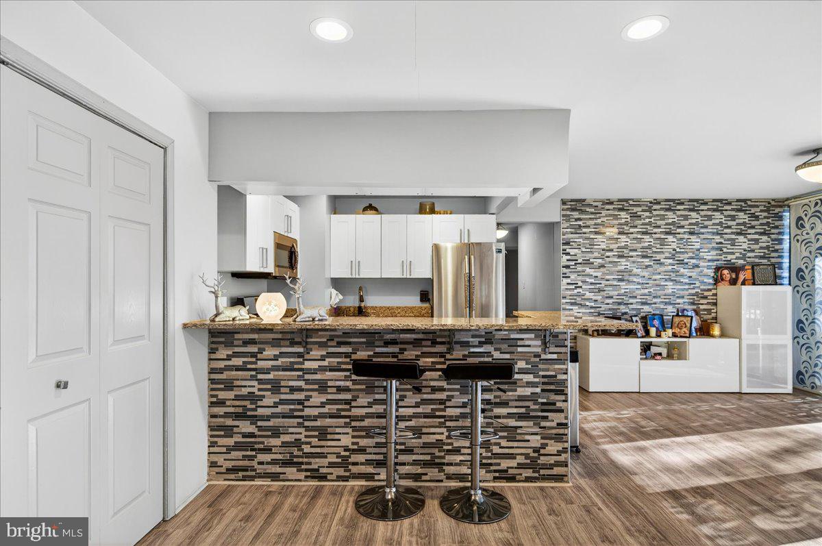 4420 BRIARWOOD COURT N 32