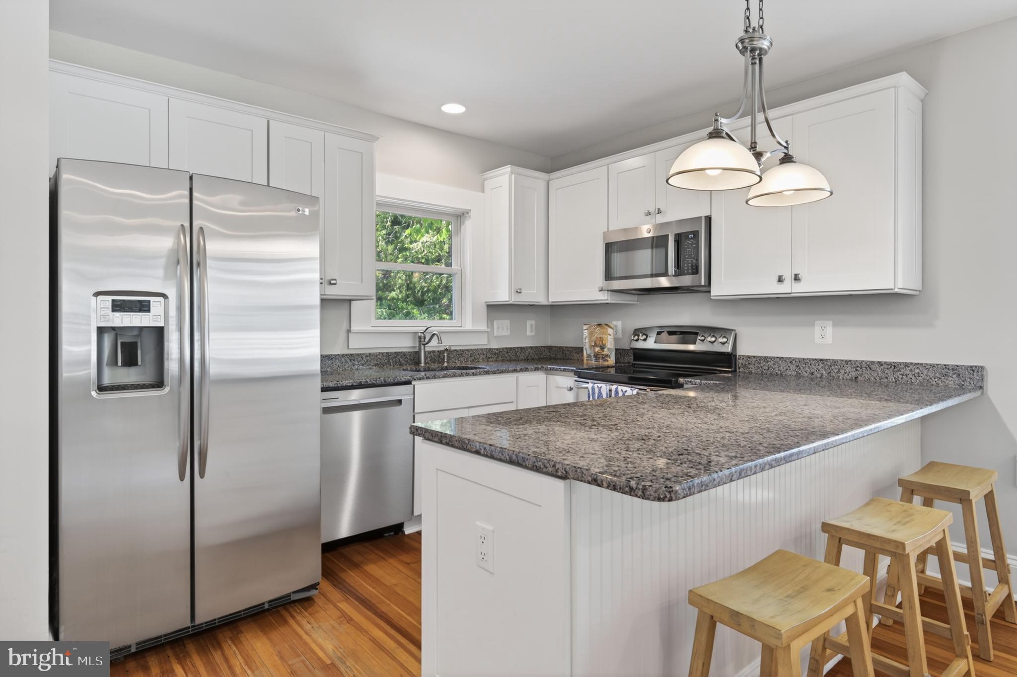 WEST ANNAPOLIS - Residential