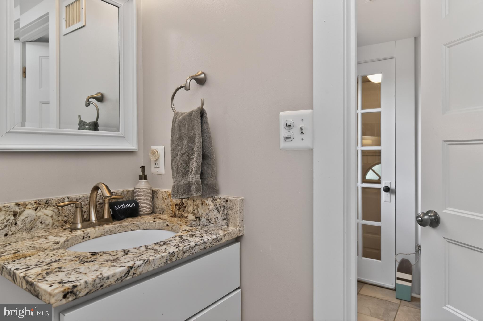 WEST ANNAPOLIS - Residential