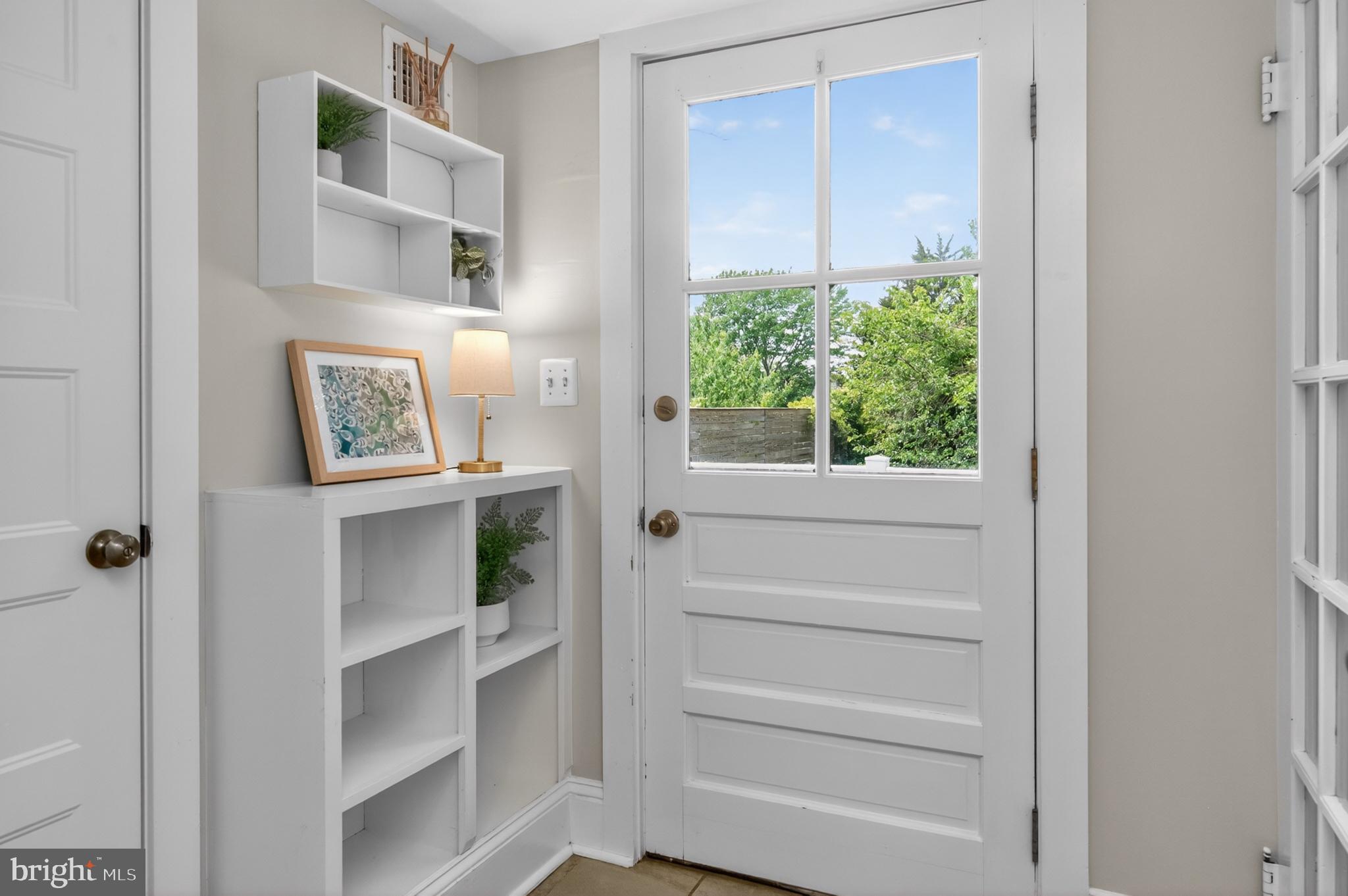 WEST ANNAPOLIS - Residential