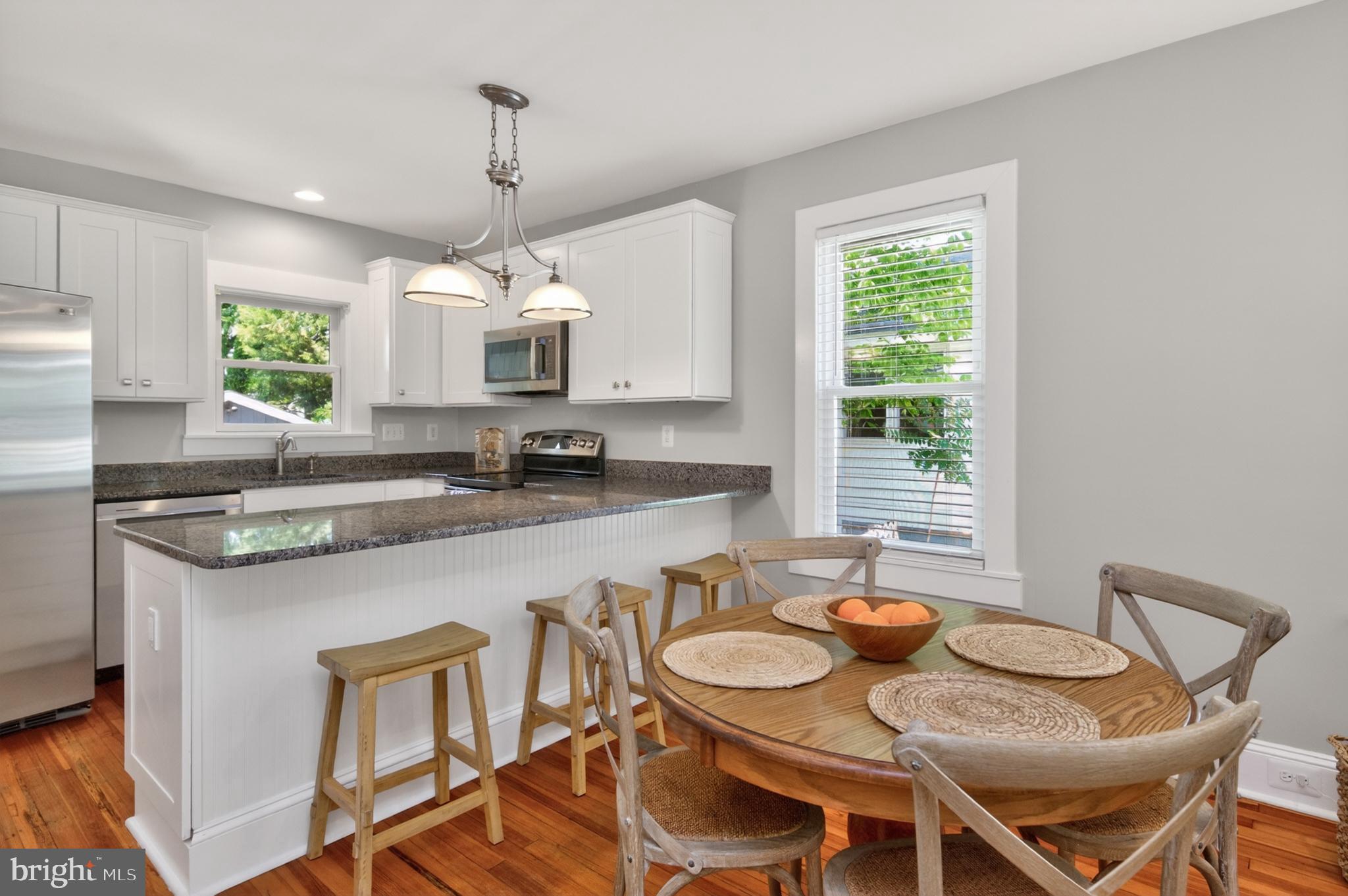 WEST ANNAPOLIS - Residential
