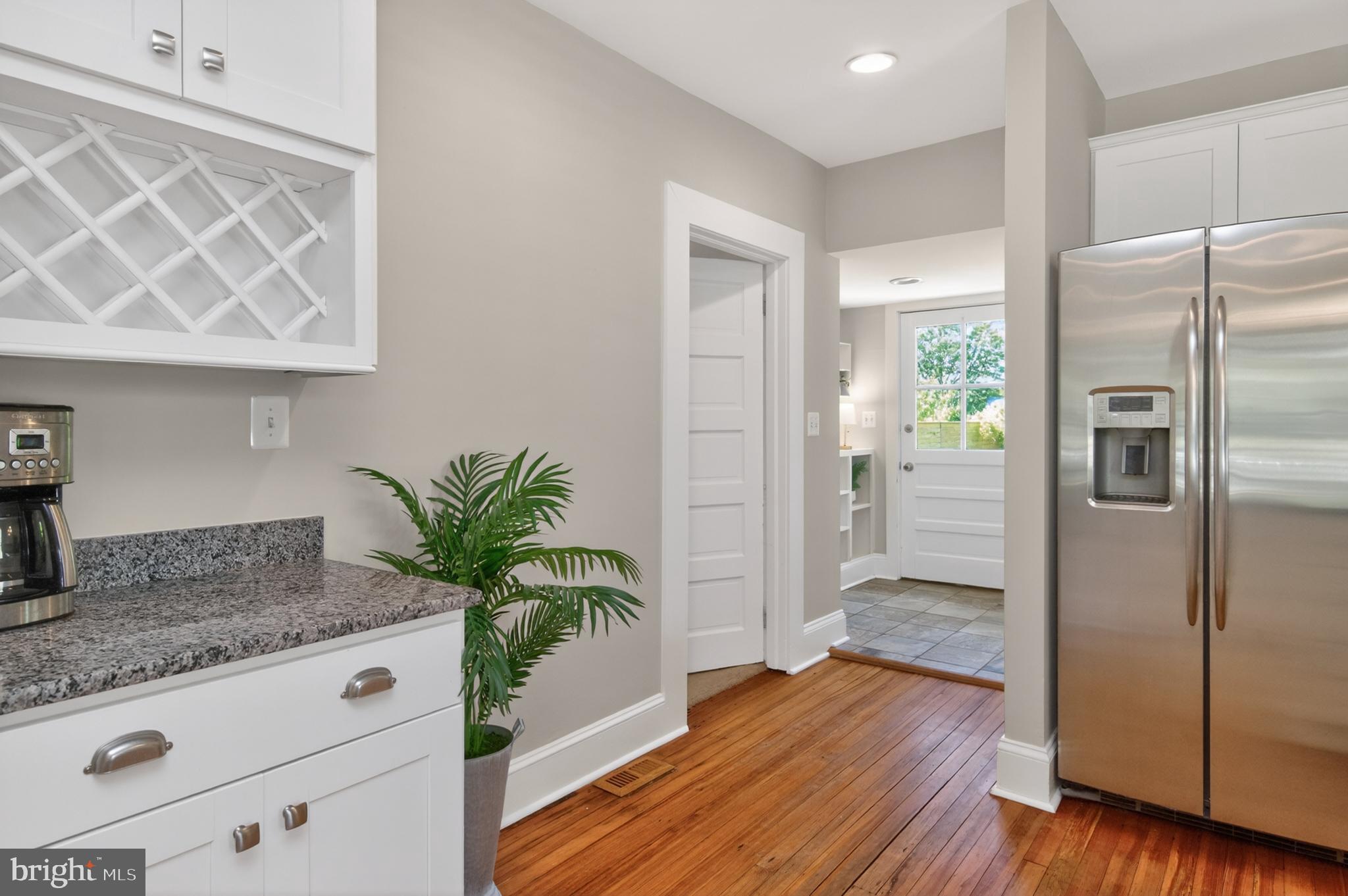 WEST ANNAPOLIS - Residential