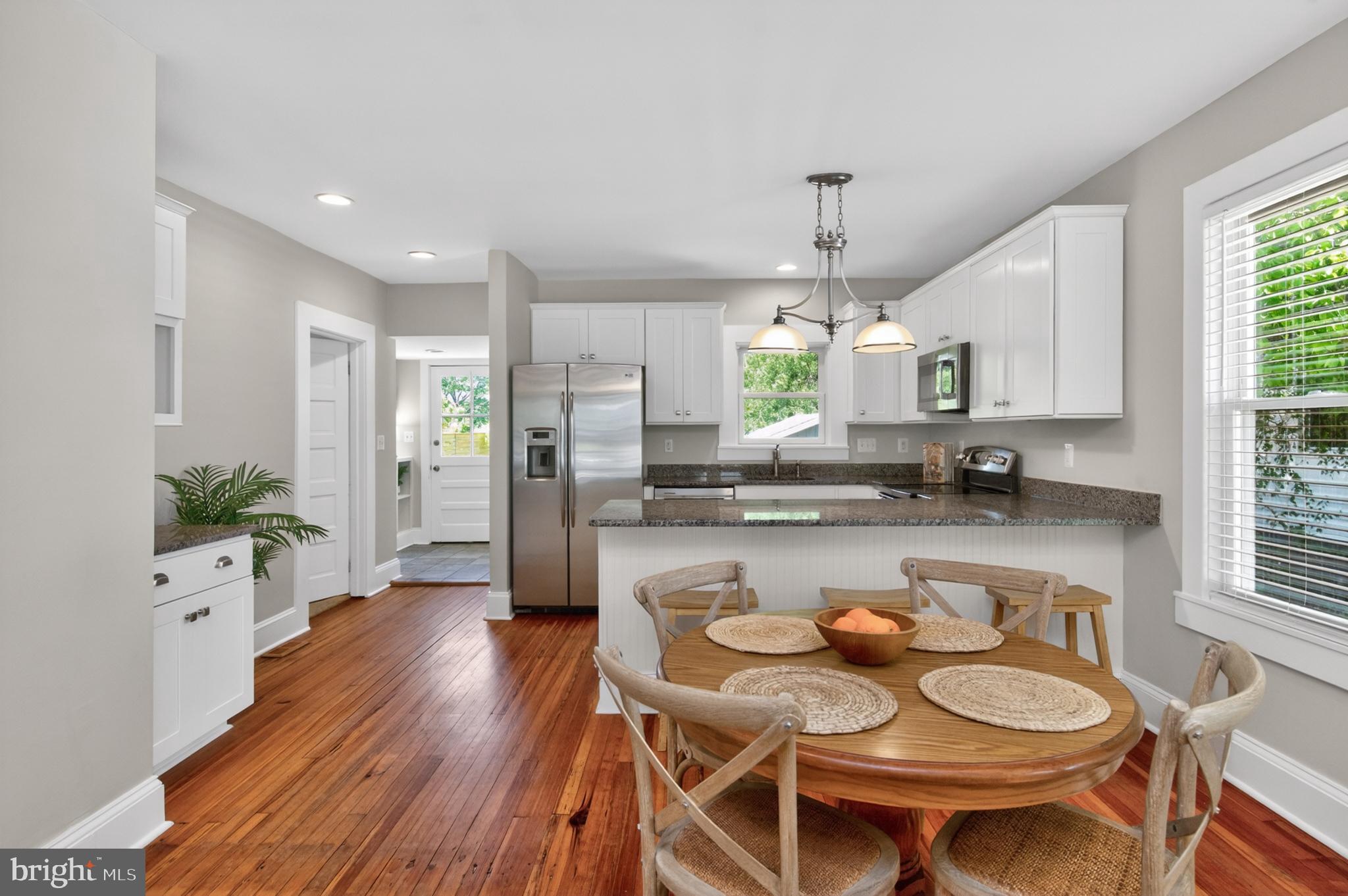 WEST ANNAPOLIS - Residential