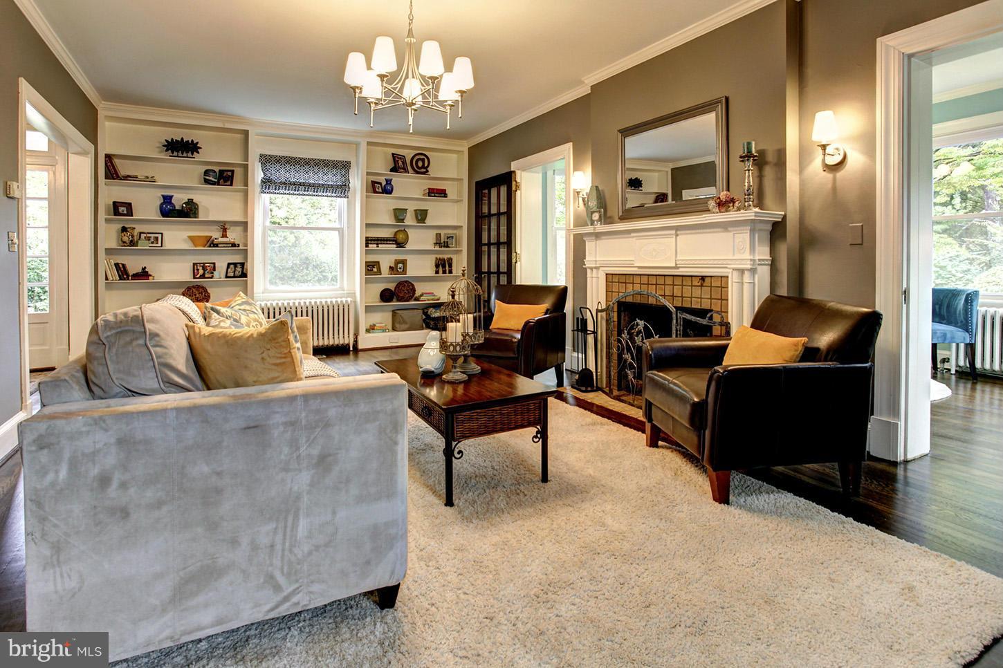 CHEVY CHASE VILLAGE - Residential