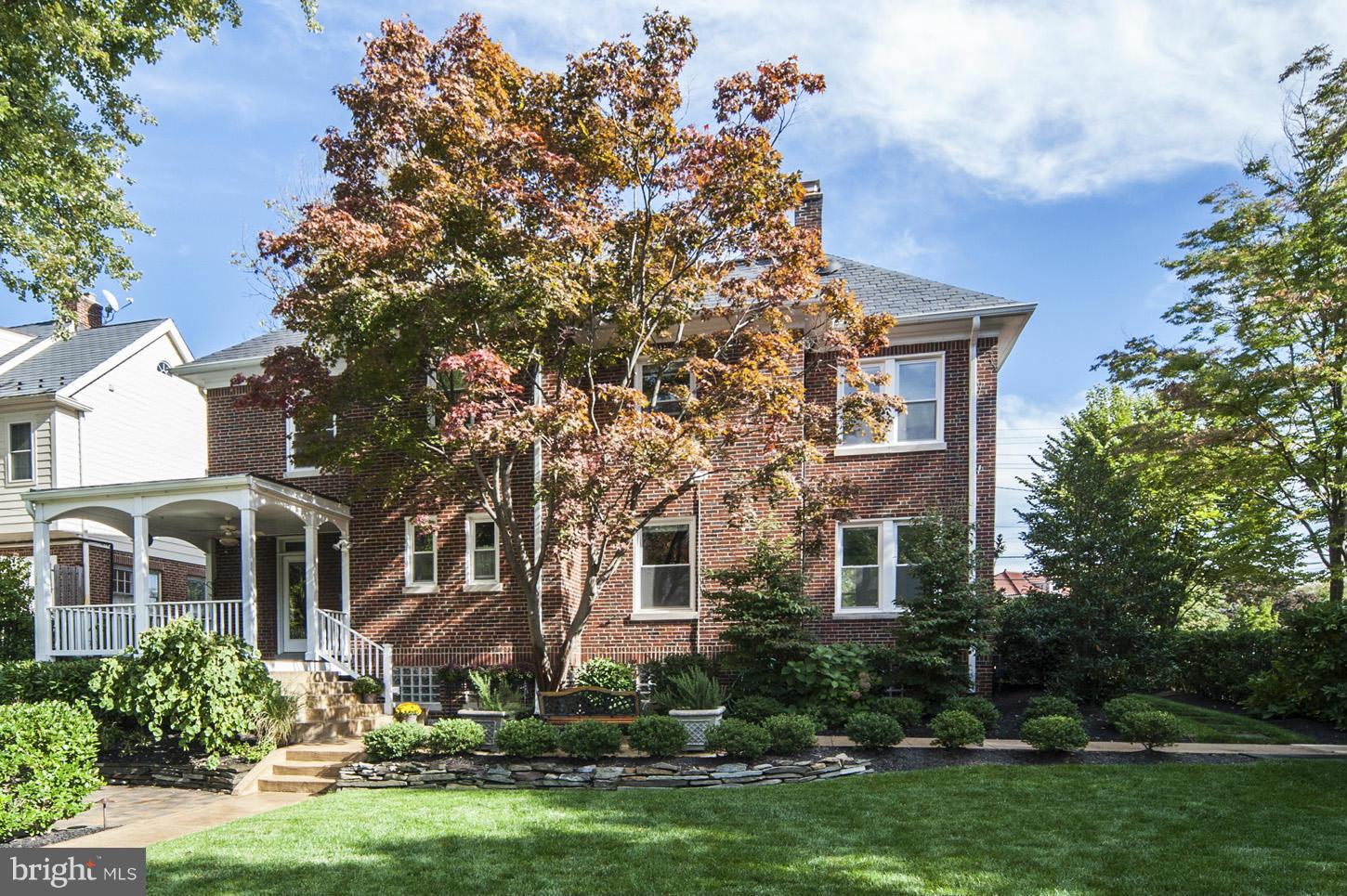 CHEVY CHASE VILLAGE - Residential