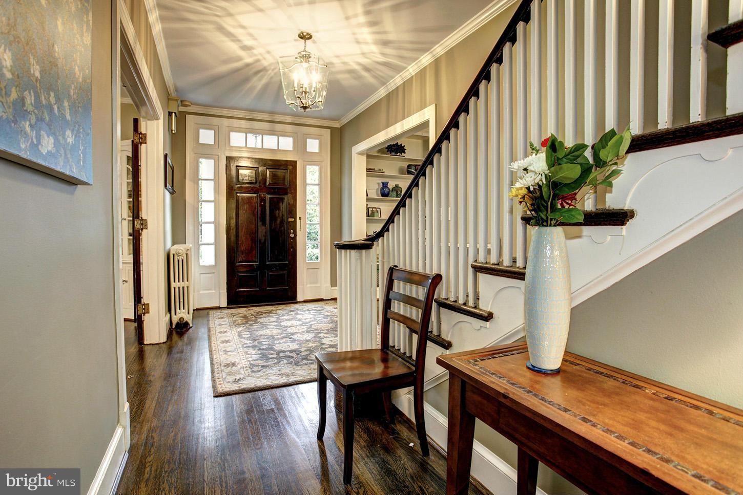 CHEVY CHASE VILLAGE - Residential