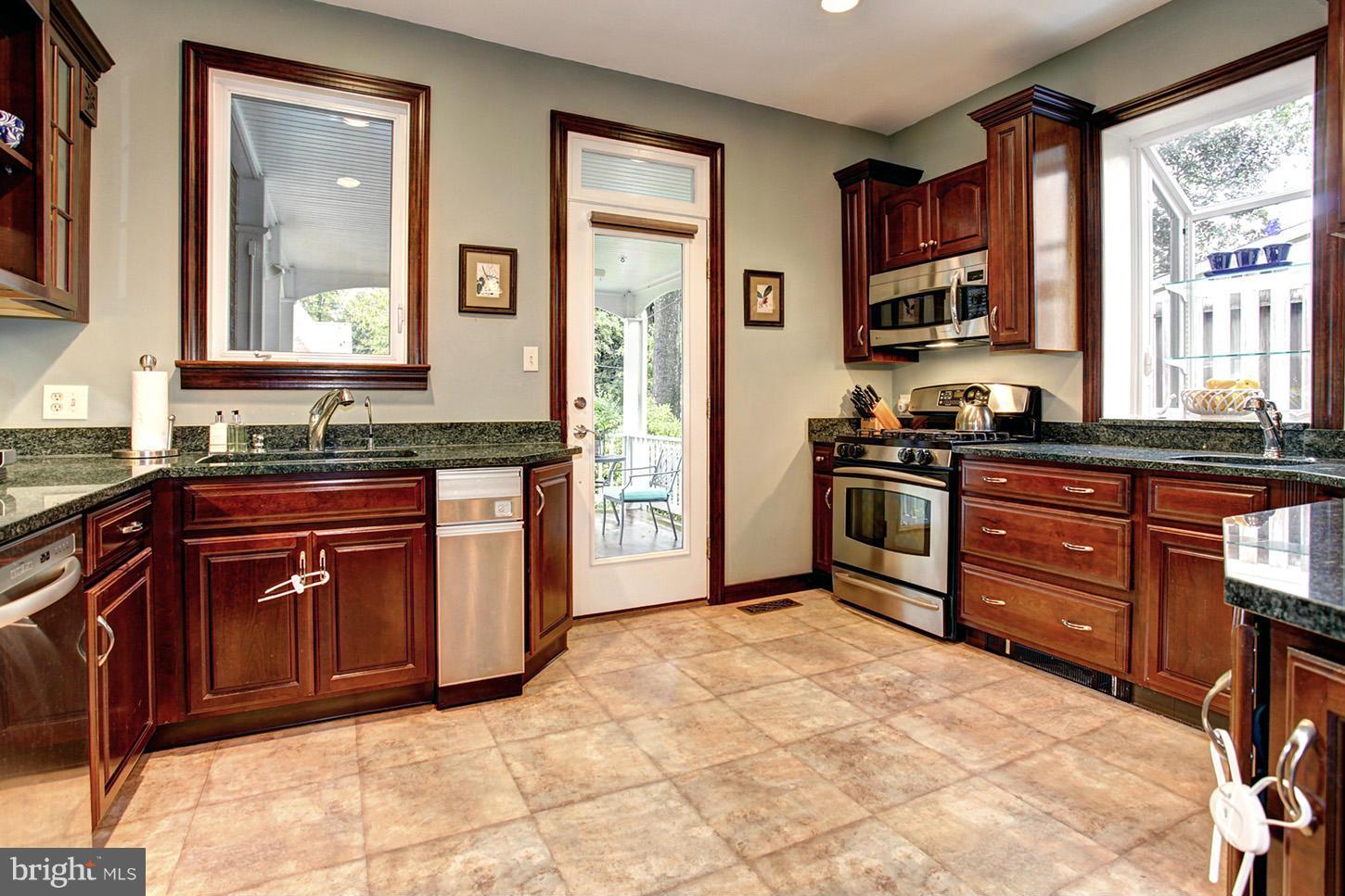 CHEVY CHASE VILLAGE - Residential