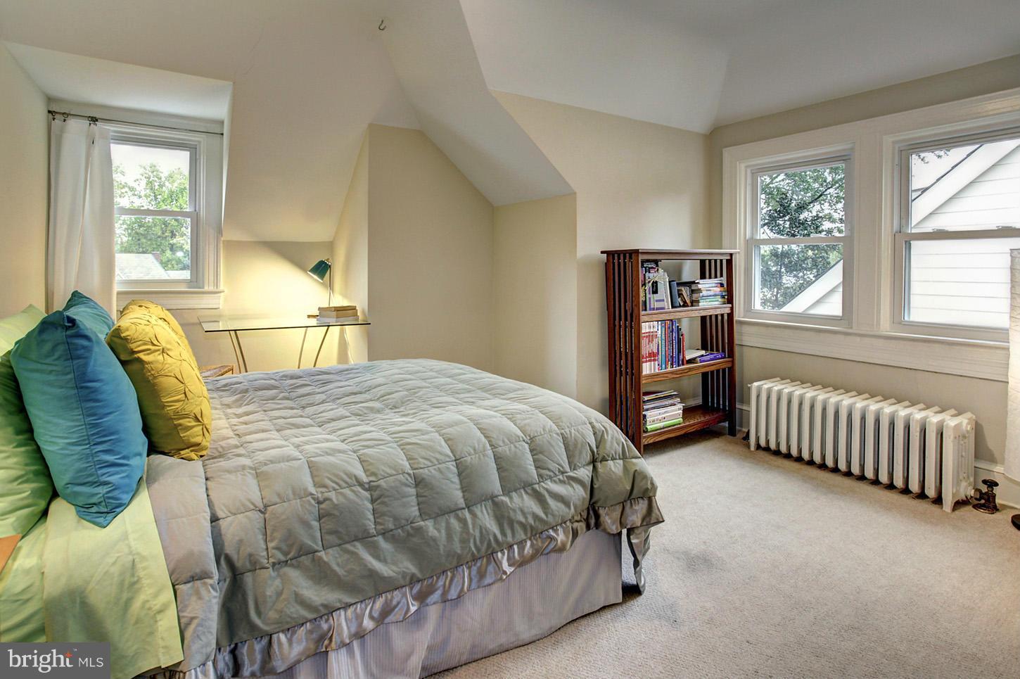 CHEVY CHASE VILLAGE - Residential