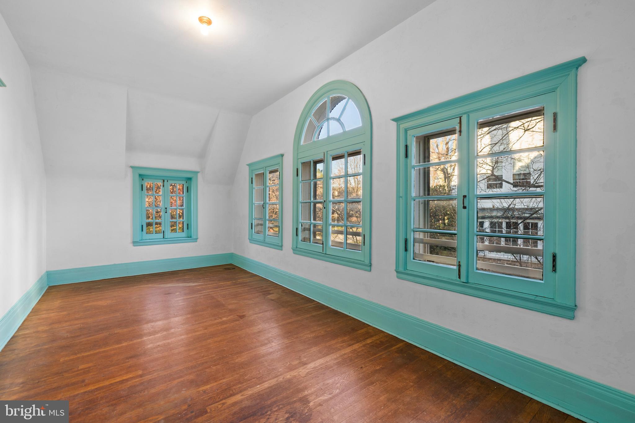 GUILFORD HISTORIC DISTRICT - Residential