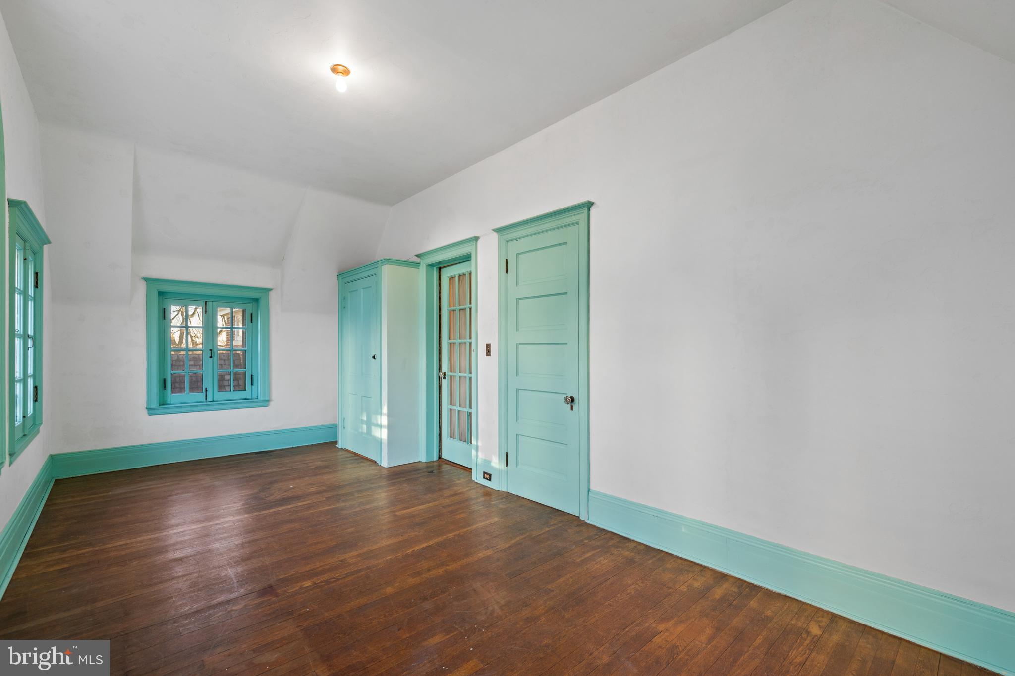 GUILFORD HISTORIC DISTRICT - Residential