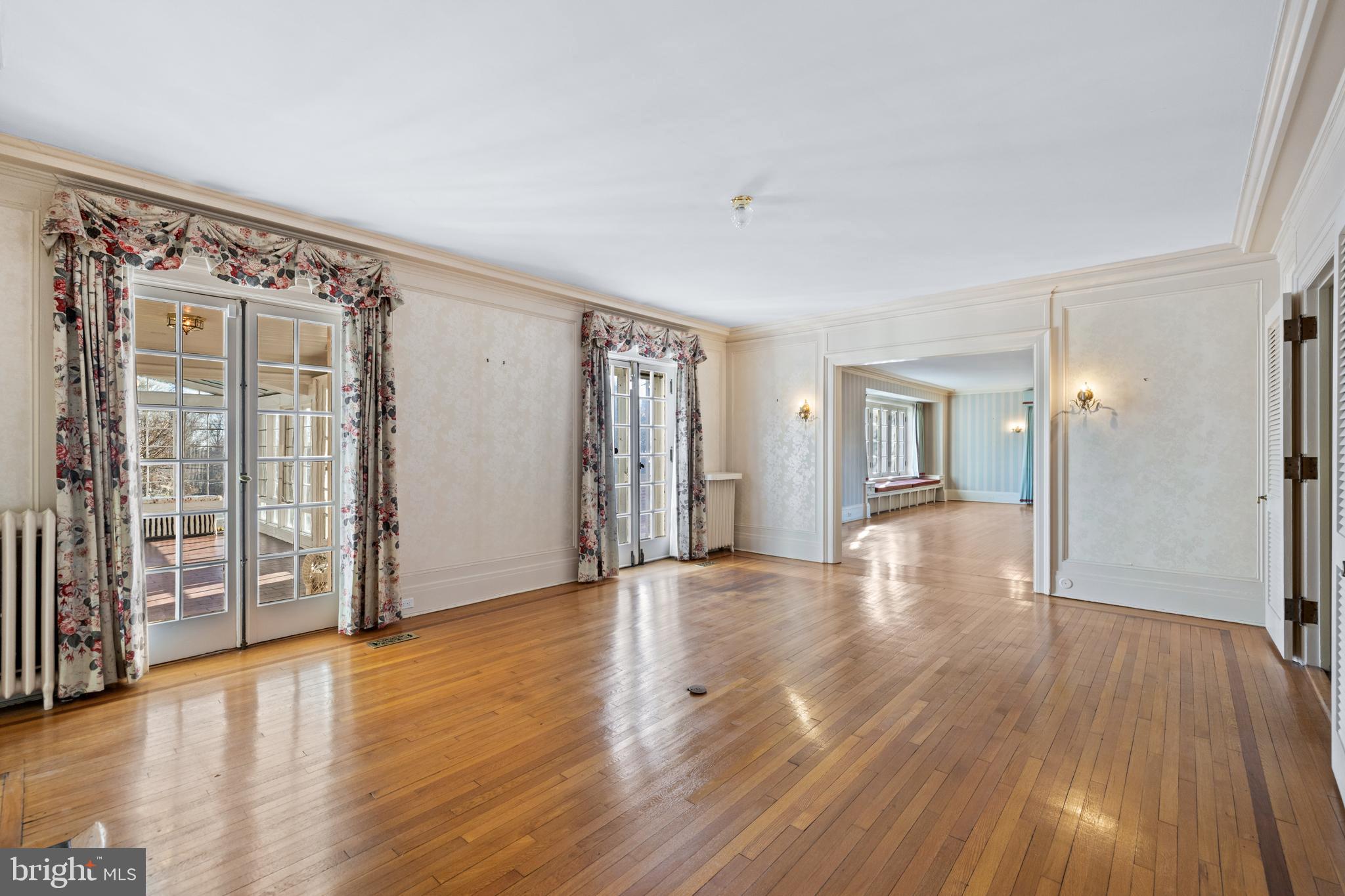 GUILFORD HISTORIC DISTRICT - Residential