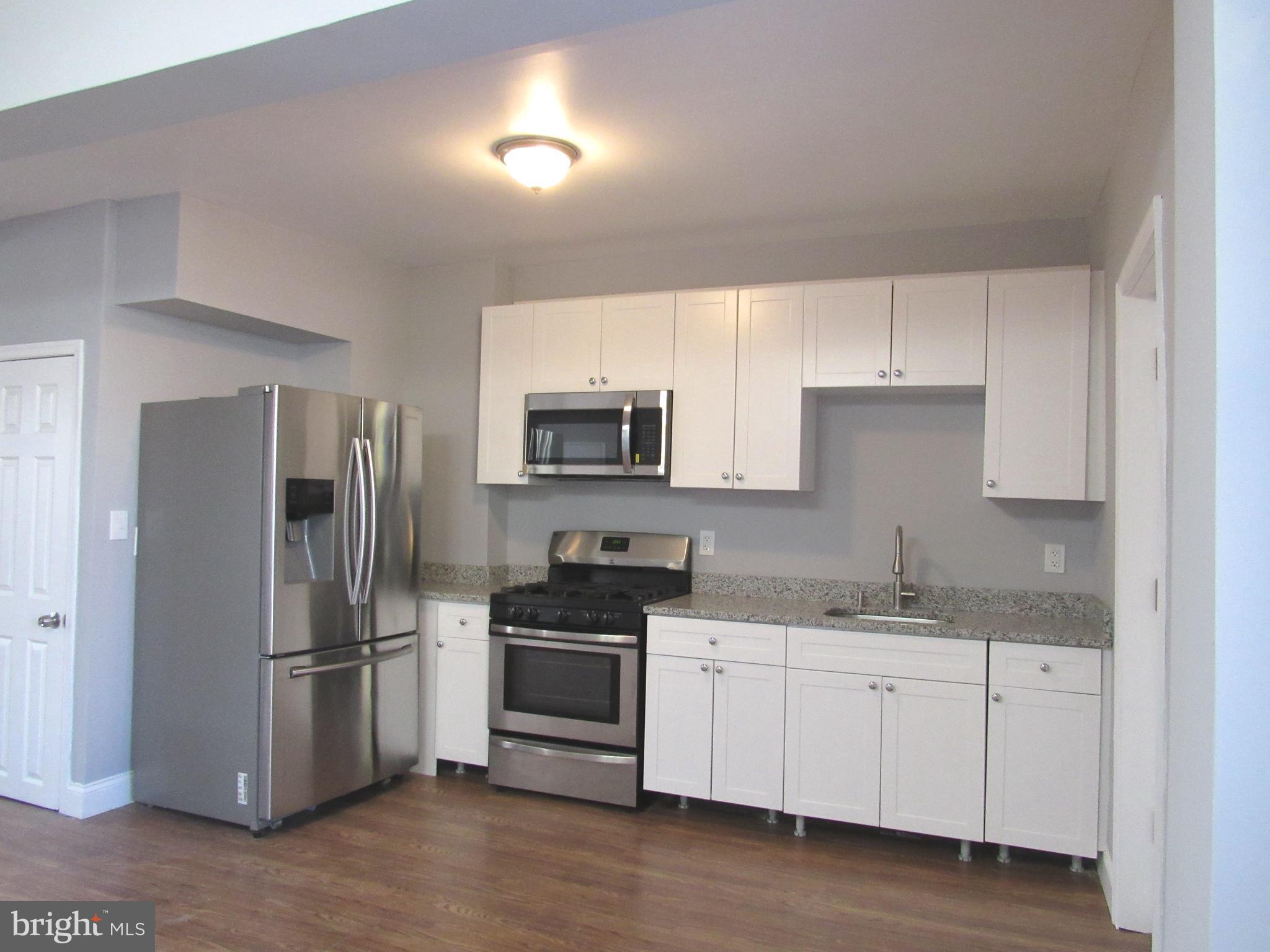 SANDTOWN-WINCHESTER - Residential