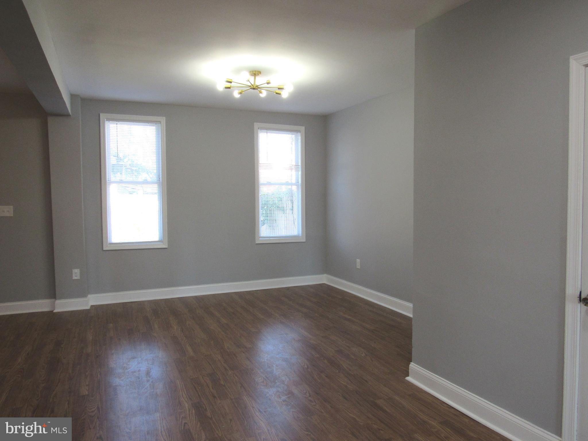 SANDTOWN-WINCHESTER - Residential