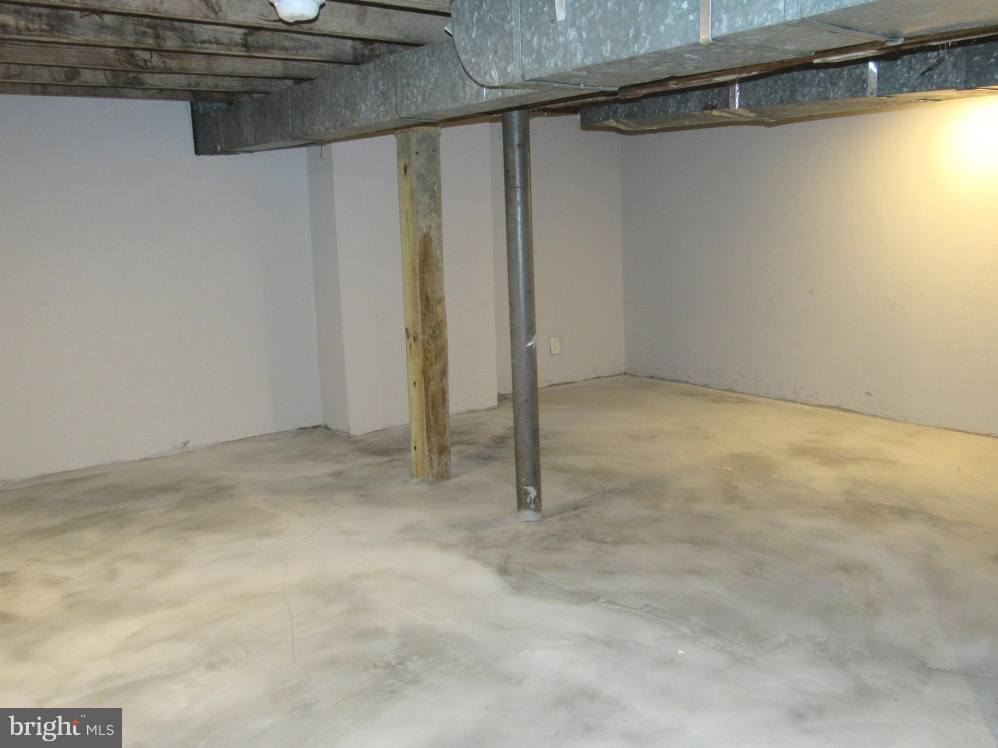 SANDTOWN-WINCHESTER - Residential