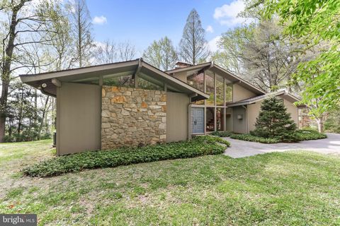 327 OLD KINGS HIGHWAY DOWNINGTOWN PA 19335