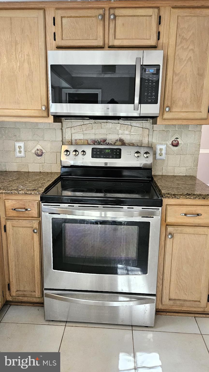 PHEASANT RUN - Residential Lease