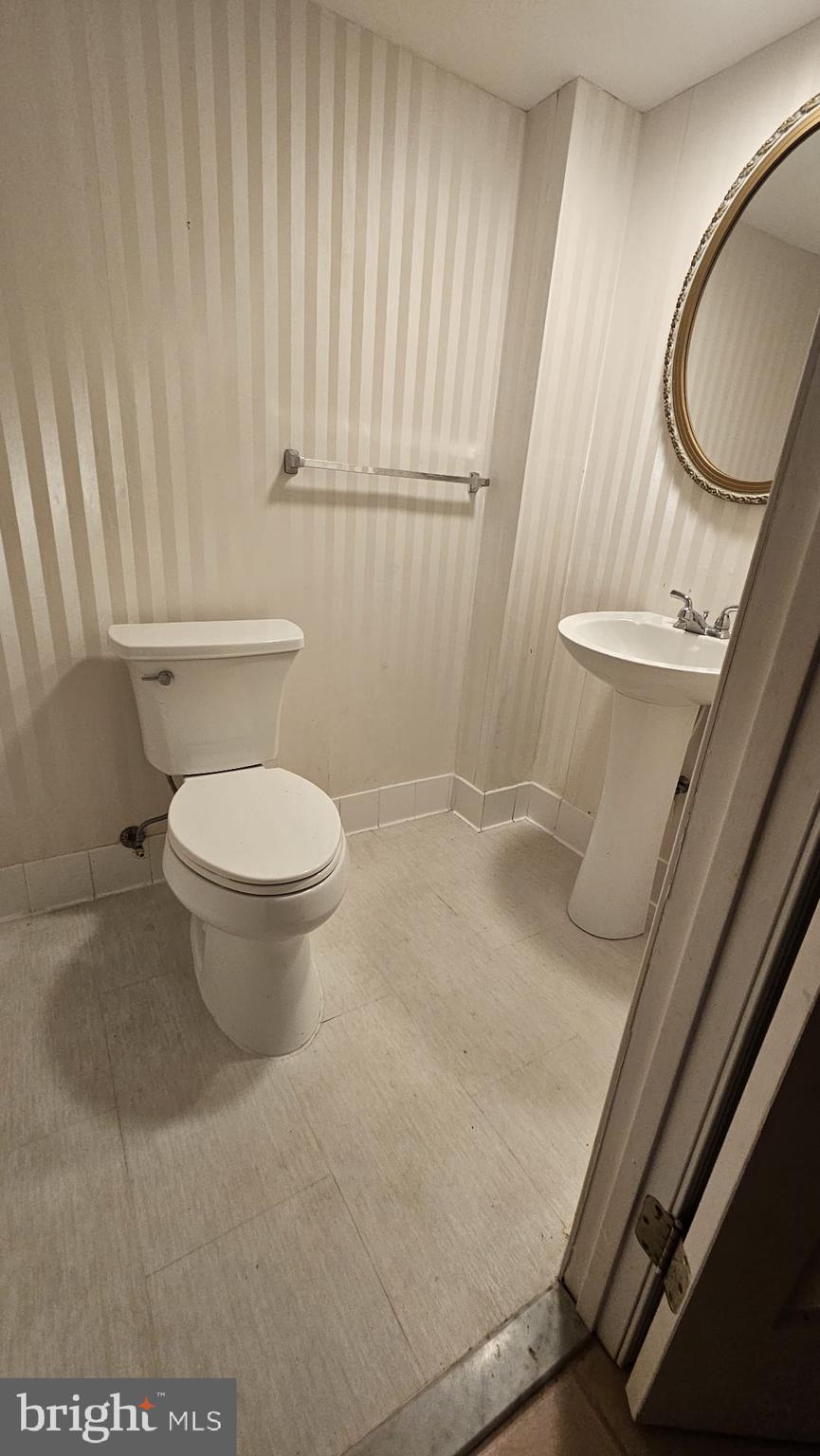 PHEASANT RUN - Residential Lease