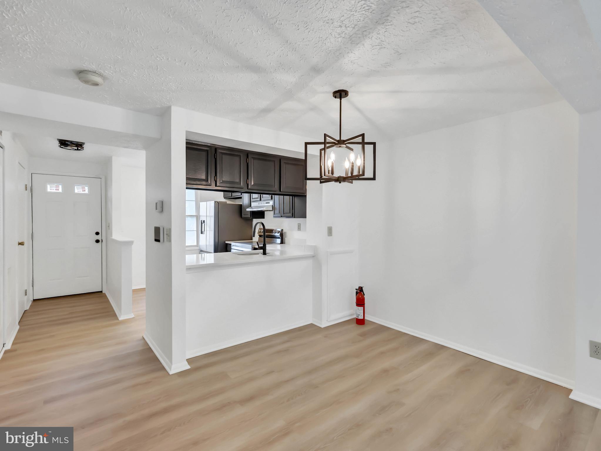 GUNNERS LAKE VILLAGE - Residential
