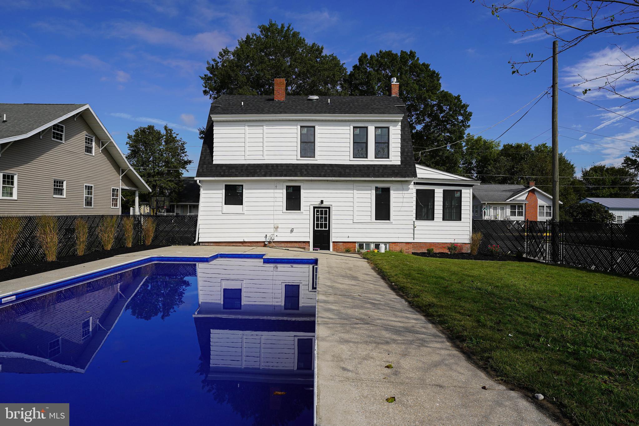 406 DELAWARE AVENUE