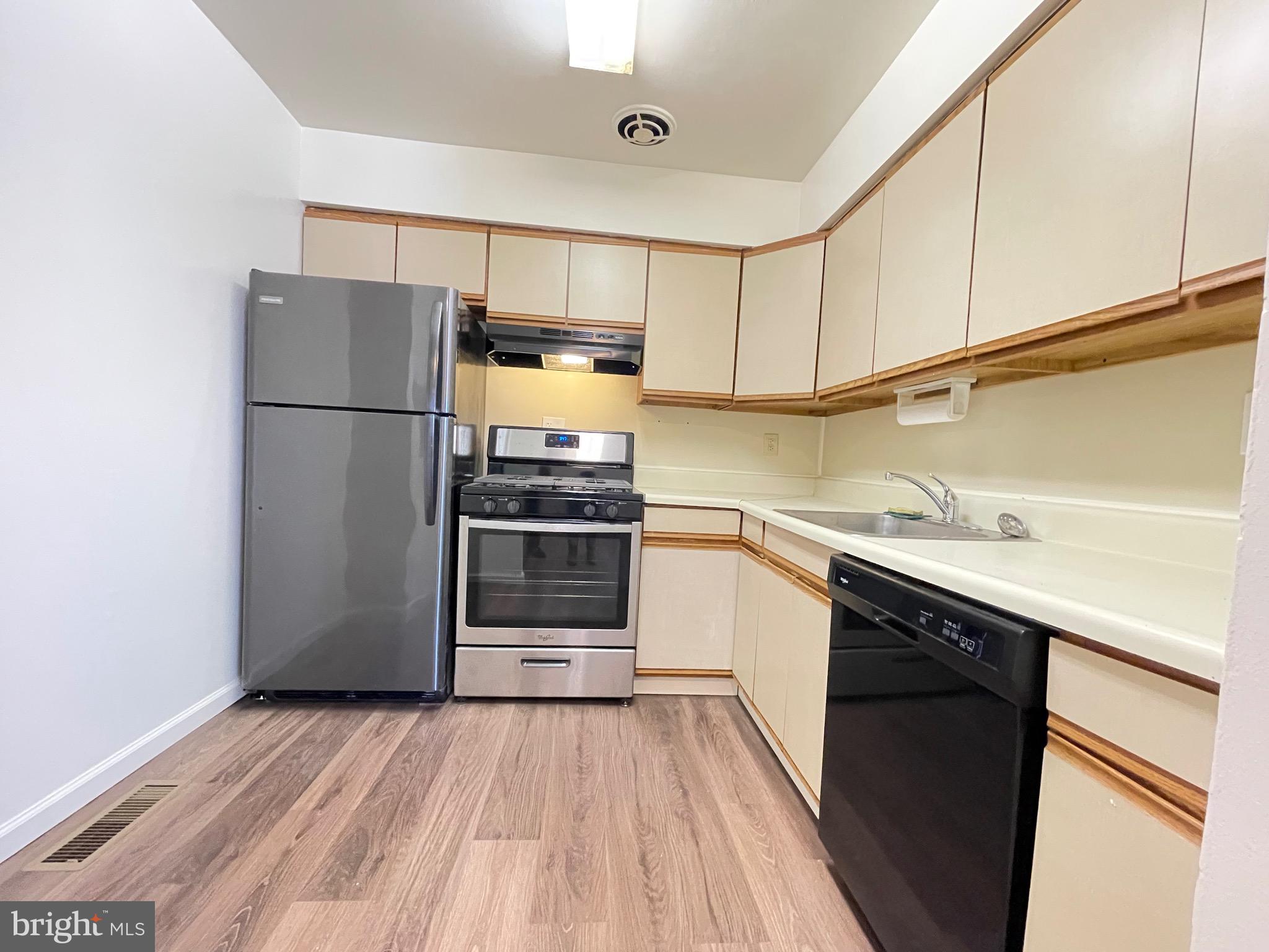 TORRESDALE (EAST) - Residential Lease