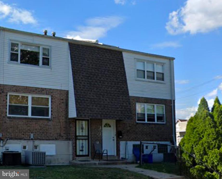 Sunlit 2-Bedroom Apartment in Northeast Philadelphia right nearby Frankford and Academy Rd. This spacious 2-bedroom apartment offers the perfect blend of comfort and convenience in the highly sought-after neighborhood. The apartment is thoughtfully designed with ample storage throughout, ensuring plenty of space to keep your home organized and clutter-free. Enjoy a generously-sized kitchen and dining area perfect for everyday living and entertaining. Washer/Dryer Hookups: Convenient hookups available on the lower level of the property for added convenience. Just a short walk from Shelly's Plaza, offering a variety of amenities including grocery stores, a gym, fast food options, and much more. Public transportation is just one block away, making your daily commute a breeze. Enjoy easy access to shopping, dining, and entertainment just minutes away. Don't miss the opportunity to call this charming apartment your new home! 1st last and security to move in along with credit and background check. NO PETS! Contact us today to schedule a tour or for more details.