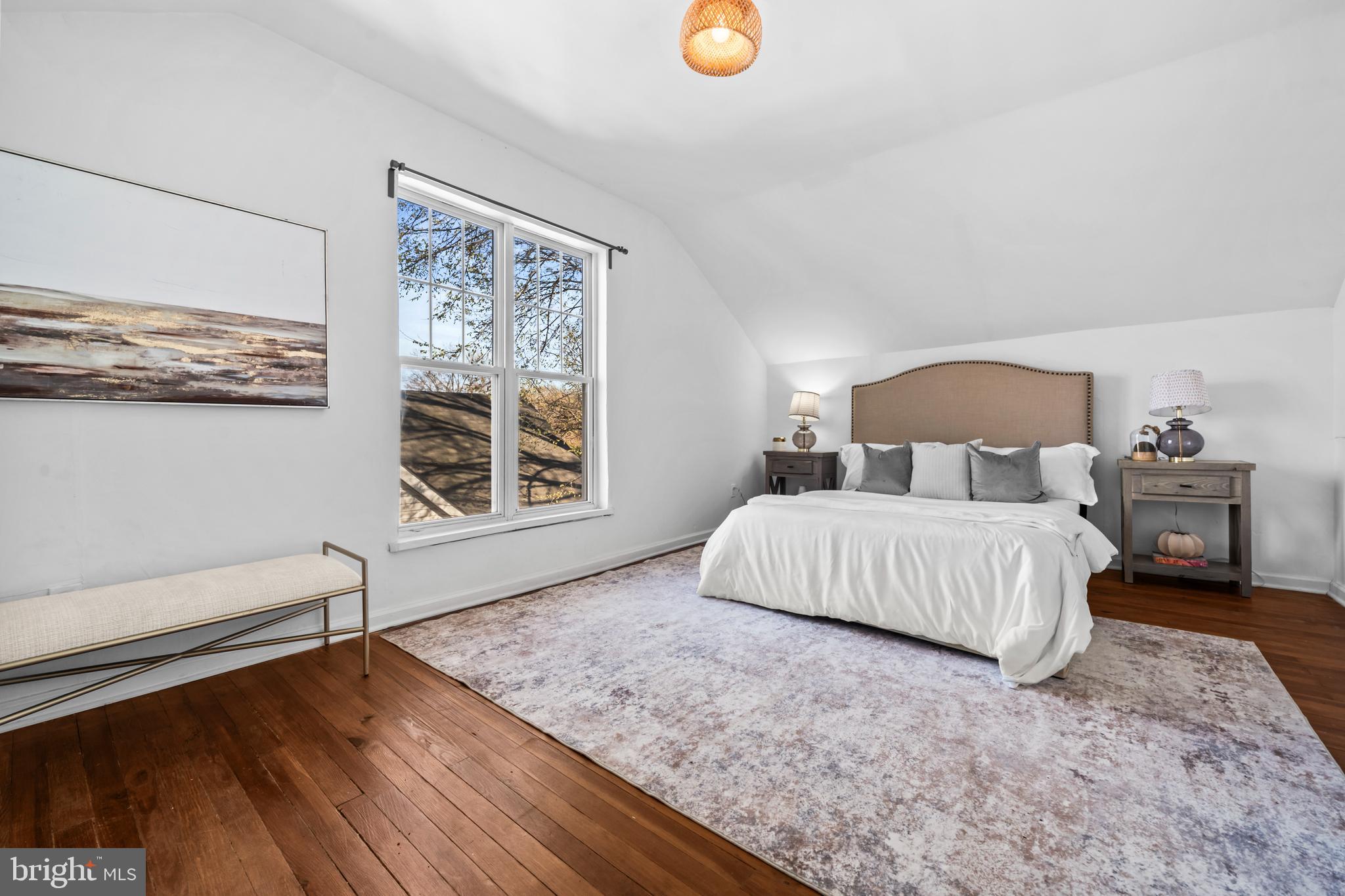 MOUNT RAINIER - Residential