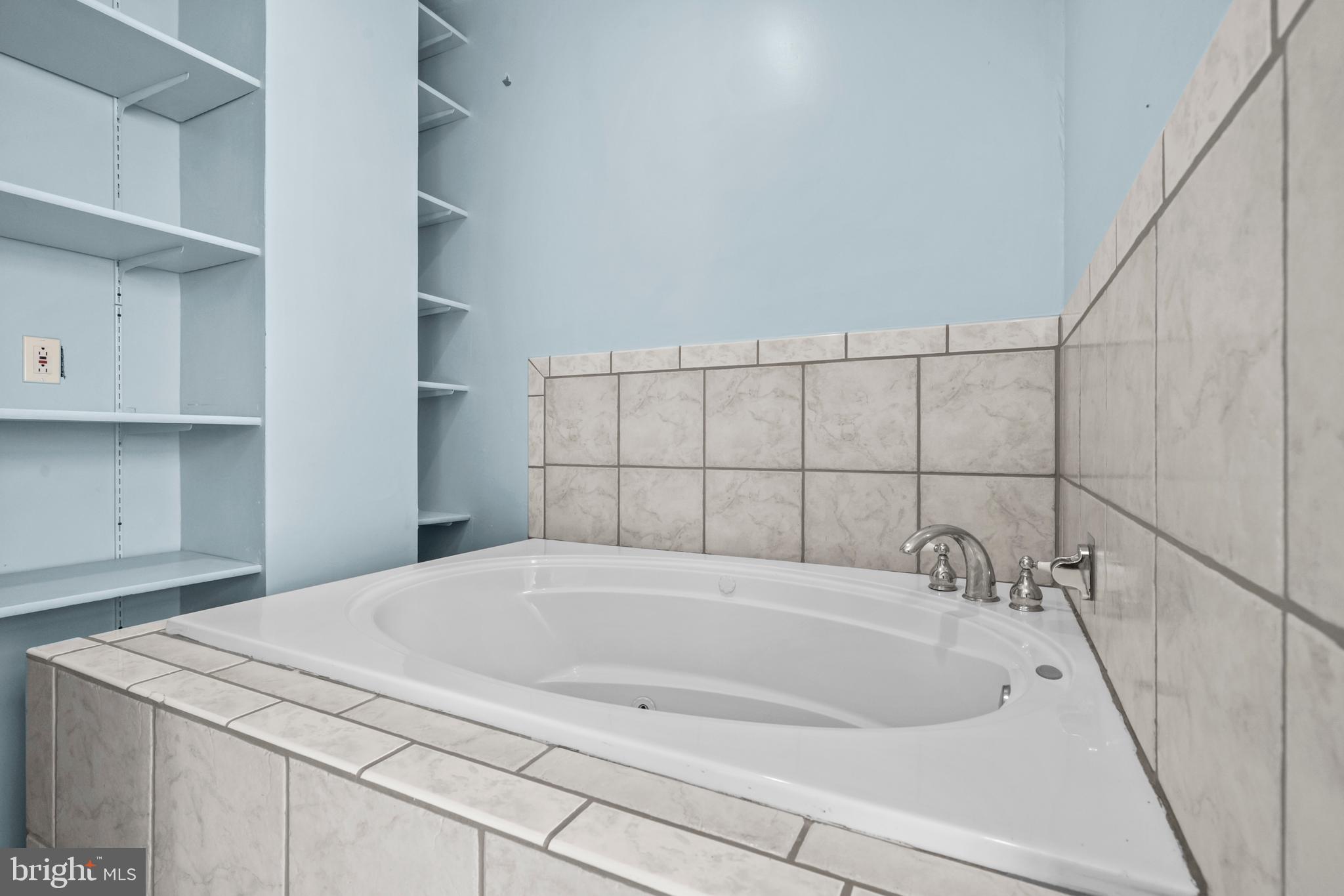 MOUNT RAINIER - Residential