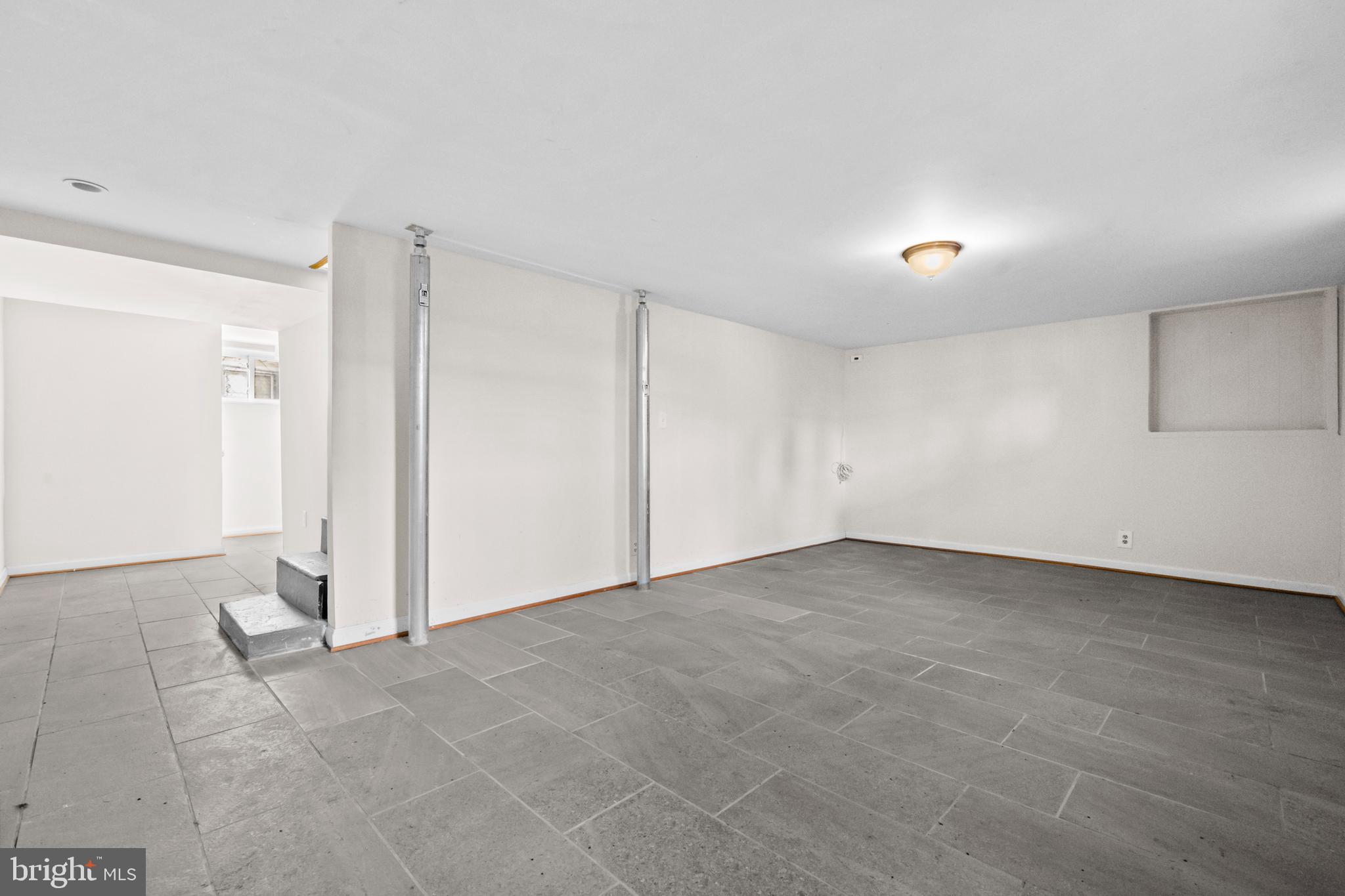 MOUNT RAINIER - Residential