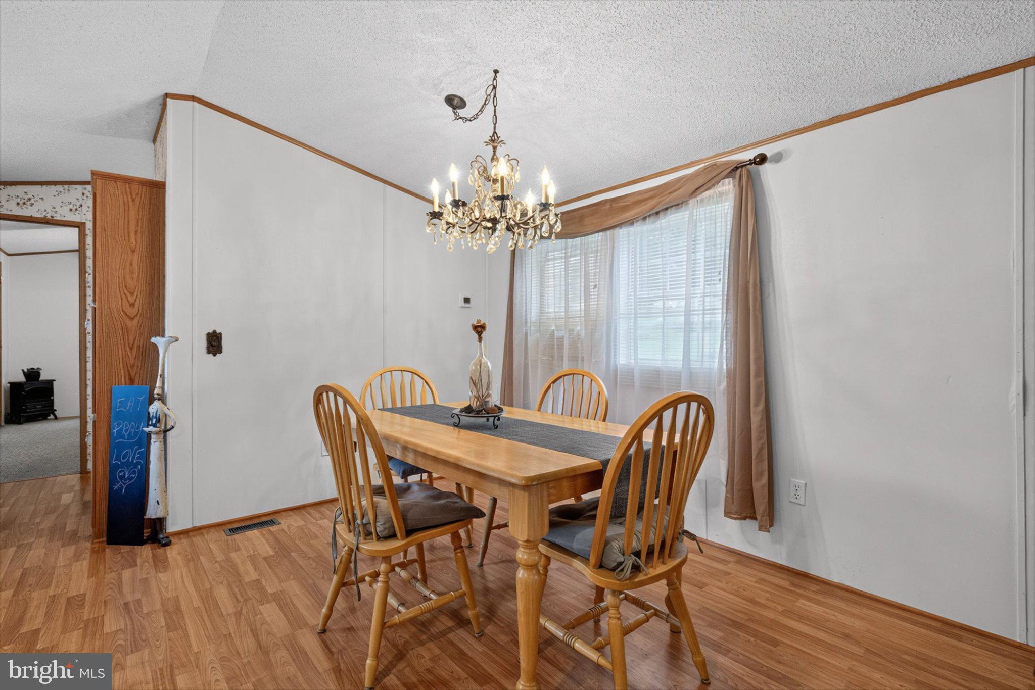 114 LISA CIRCLE