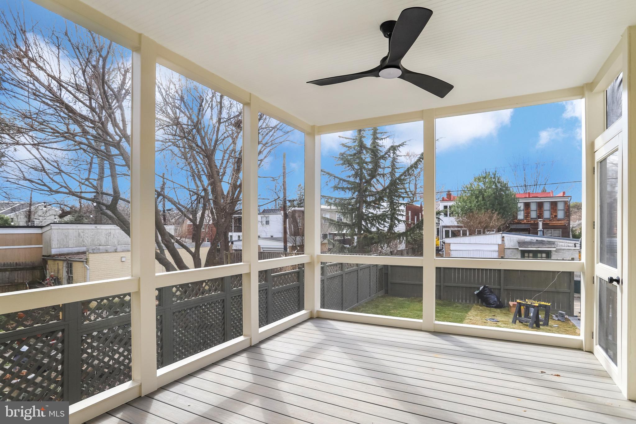 AMERICAN UNIVERSITY PARK - Residential
