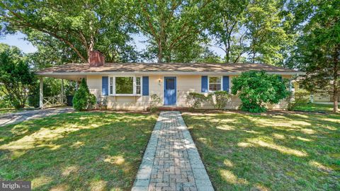 Homes For Sale - 309 Balsam Drive<br/> SEVERNA PARK, MD 21146